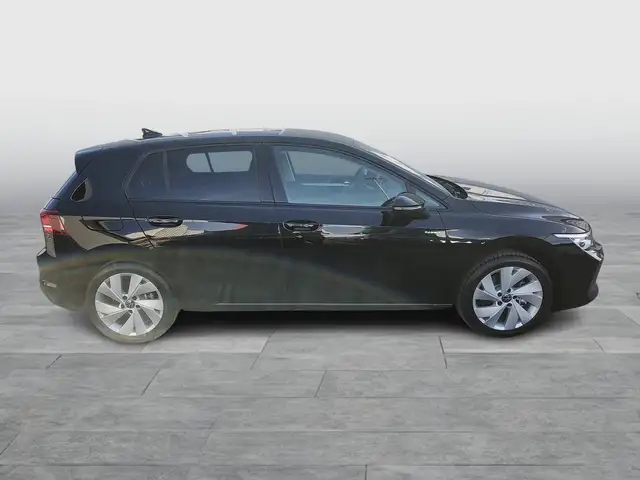 Volkswagen Golf view 6