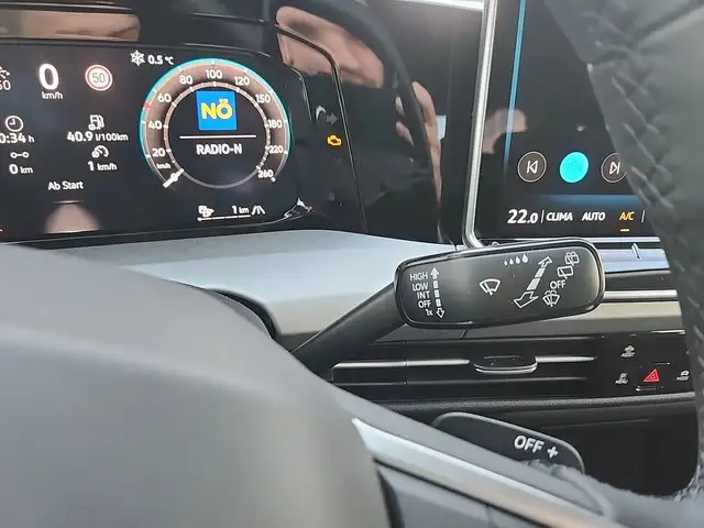 Volkswagen Golf view 15