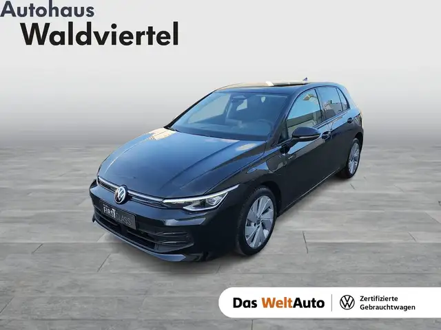 Volkswagen Golf main image
