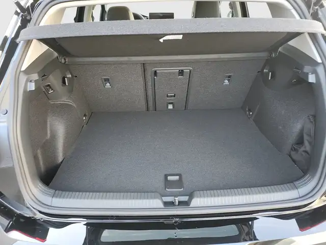 Volkswagen Golf view 29