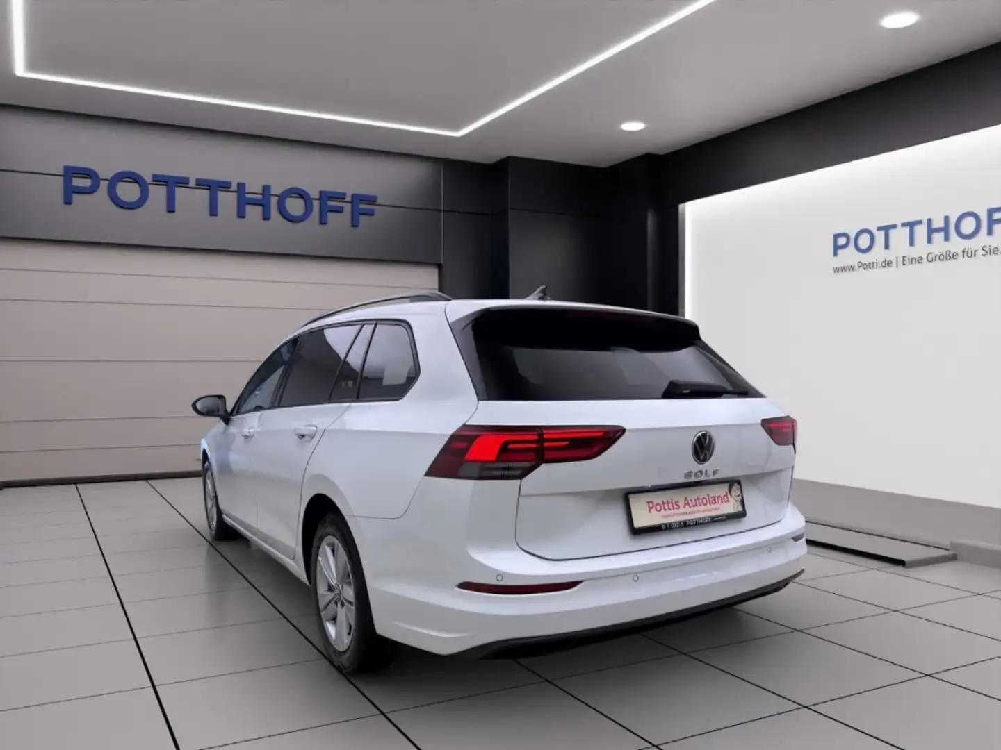 Volkswagen Golf Variant 2.0 TDI DSG LIFE PDC KAMERA ACC SITZHZG Weiß - 2