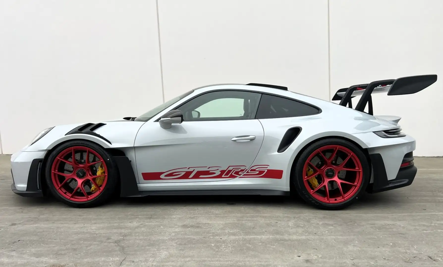 Porsche 911 GT3 RS °Weissach°Liftachse°PCCB°Prod. 2025° Grau - 1
