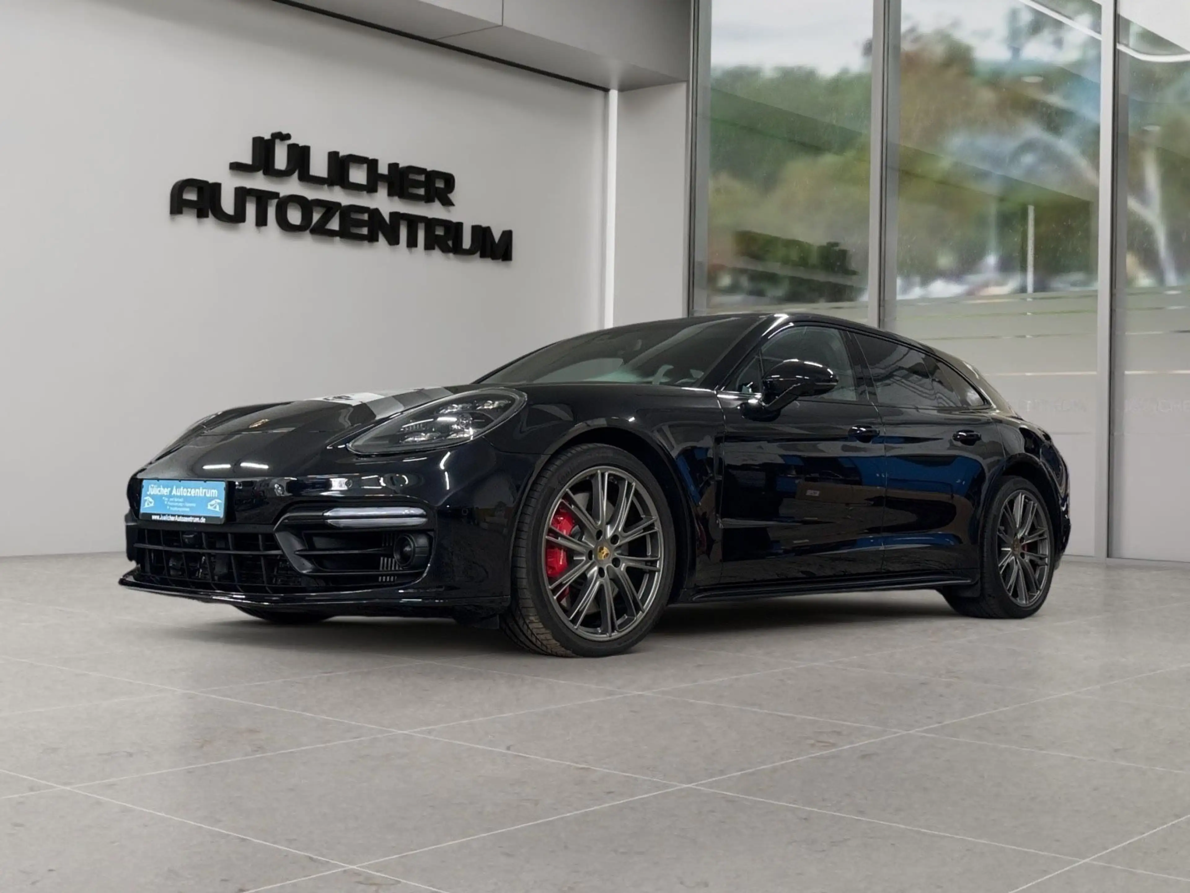 Porsche Panamera Sport Turismo Turbo, Deutsches Auto — photo 4
