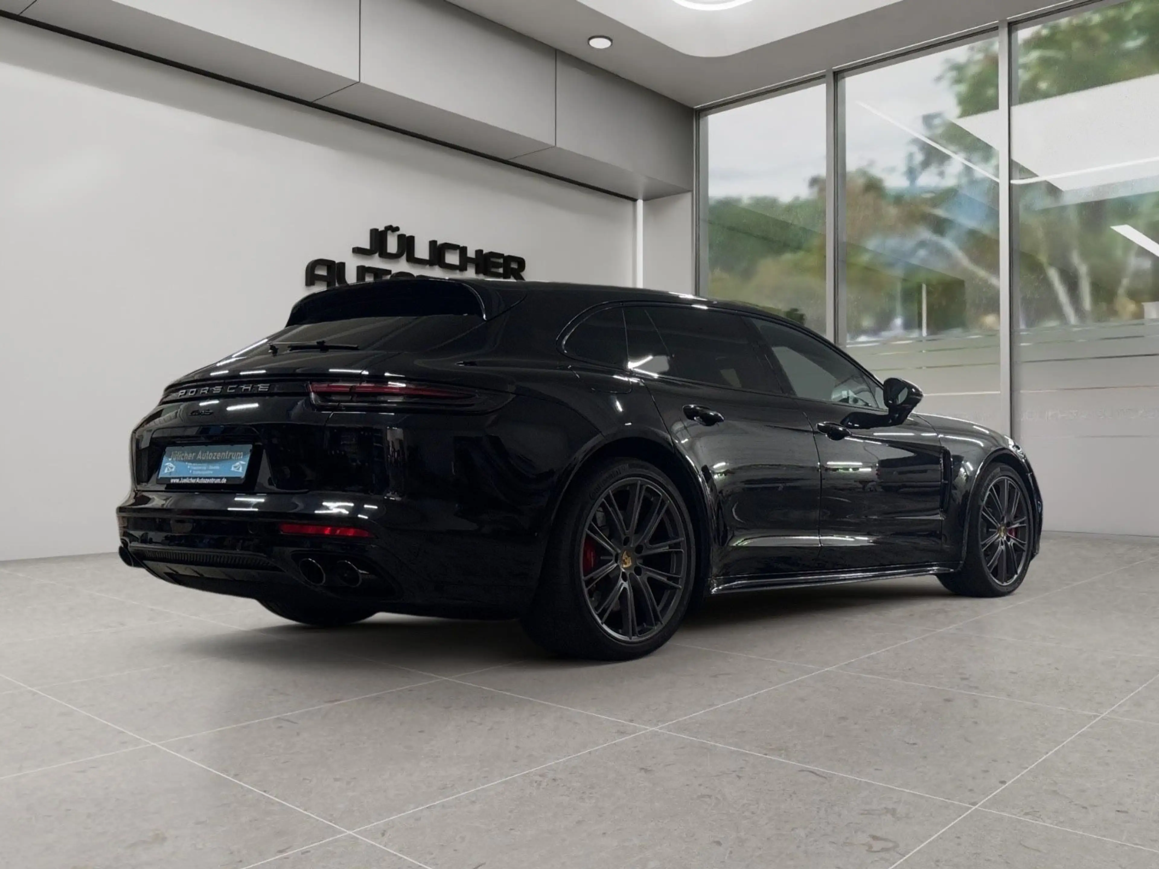 Porsche Panamera Sport Turismo Turbo, Deutsches Auto — photo 3