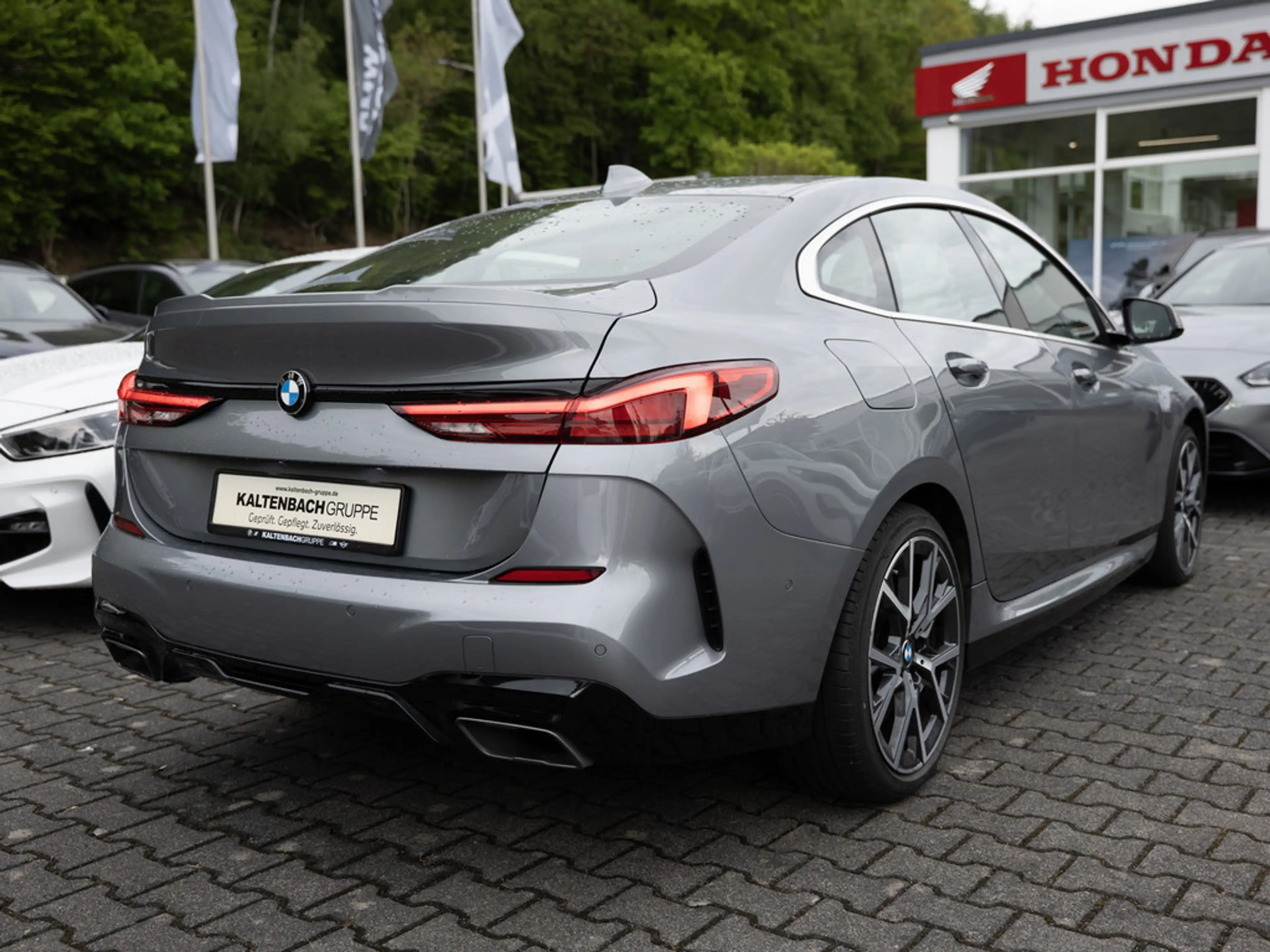 BMW 235 Mi Gran Coupe xDrive LED NAVI SHZ PDC — photo 4