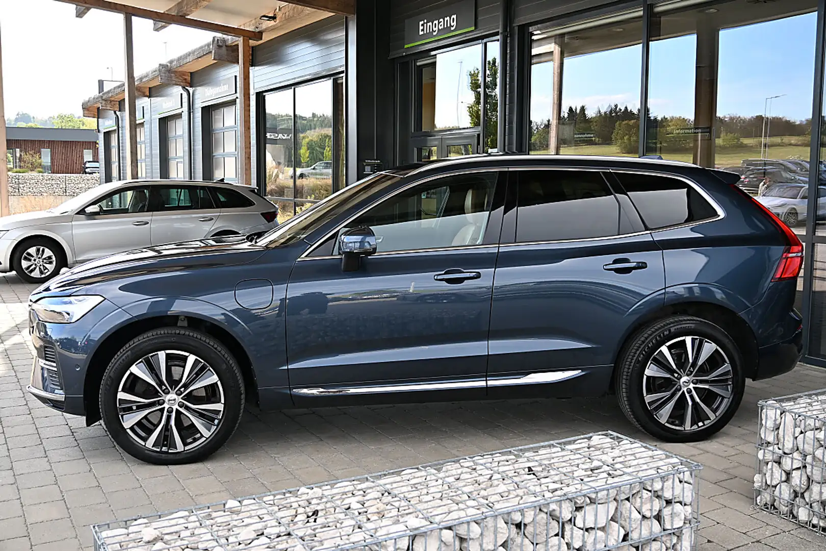 Volvo XC60 T6 AWD Recharge PHEV Inscription Geartronic ACC... Blau - 2