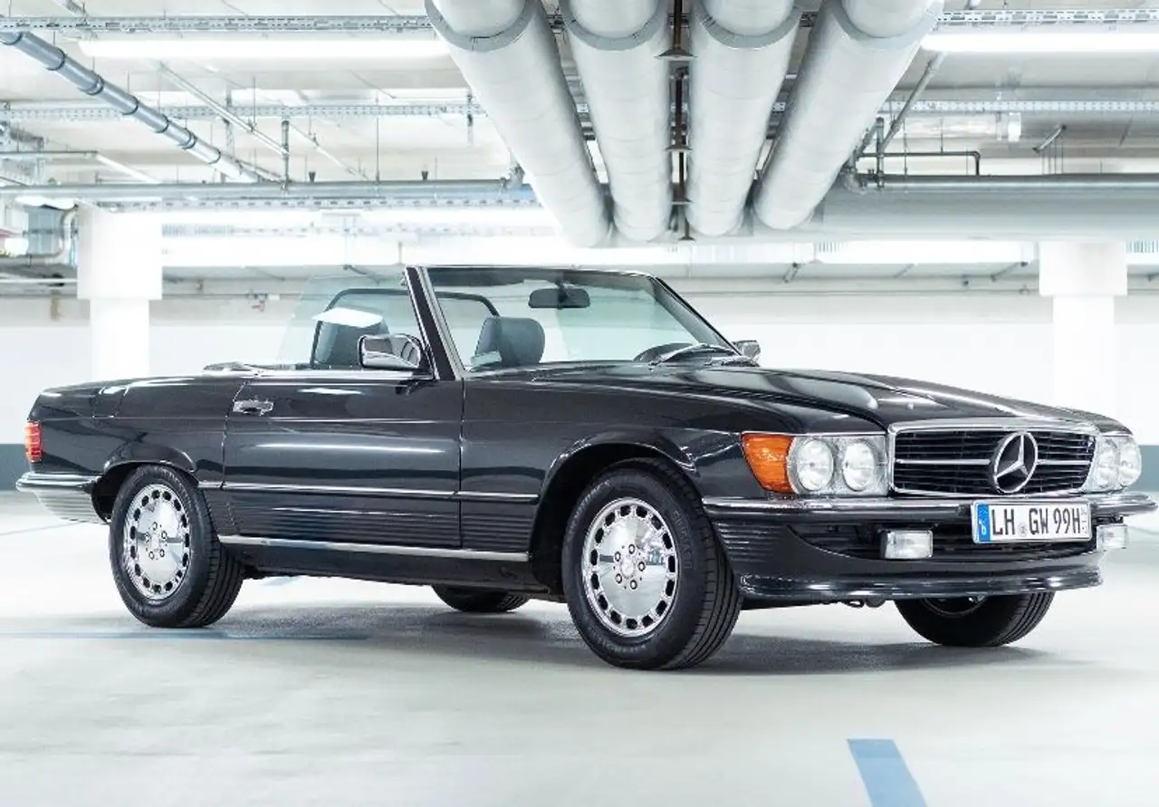Mercedes-Benz SL 560