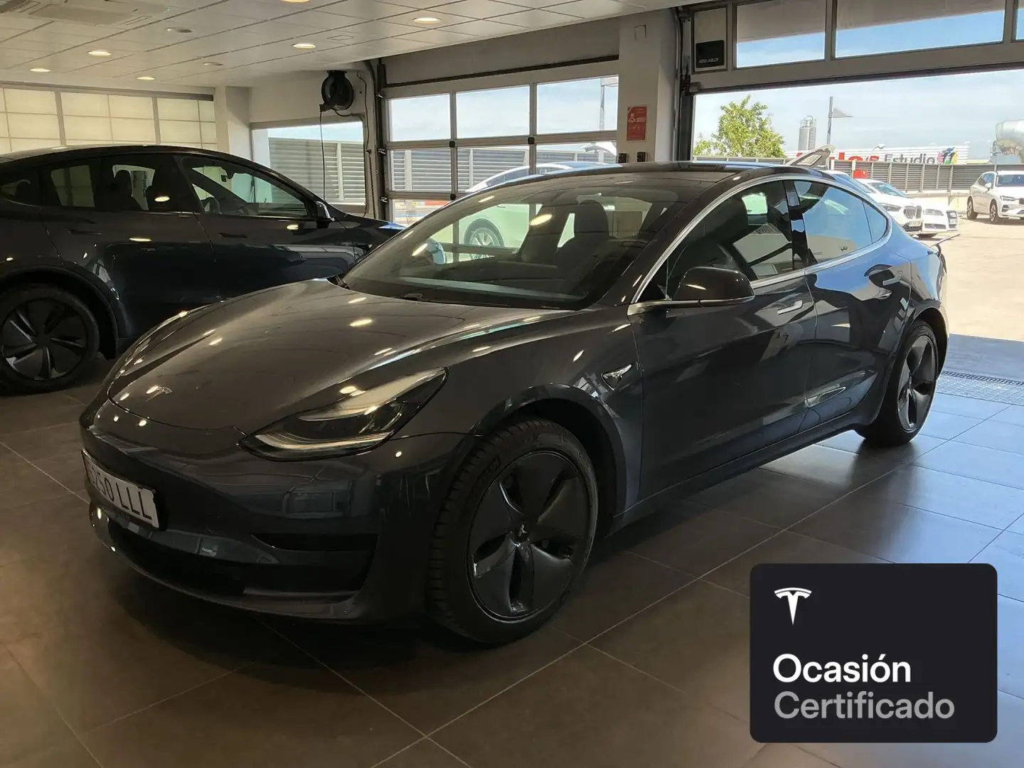 Tesla Model 3 Rear-Wheel Drive Plateado - 2