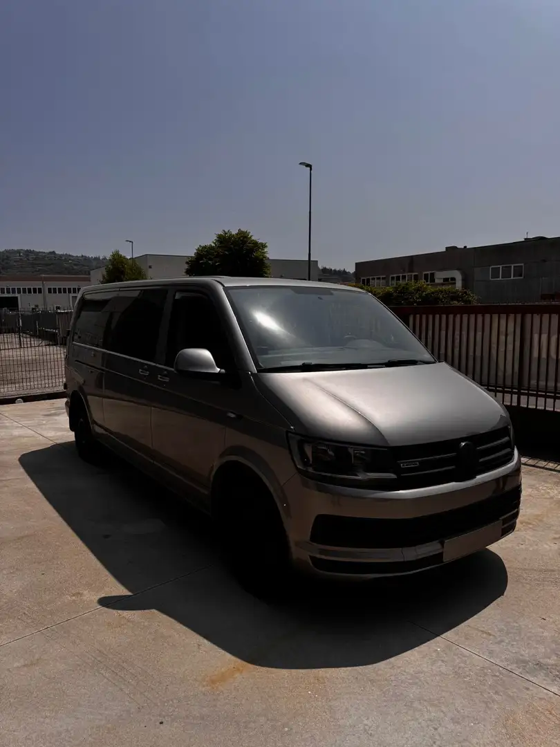 Volkswagen T6 Caravelle 2.0 tdi 4motion - 1