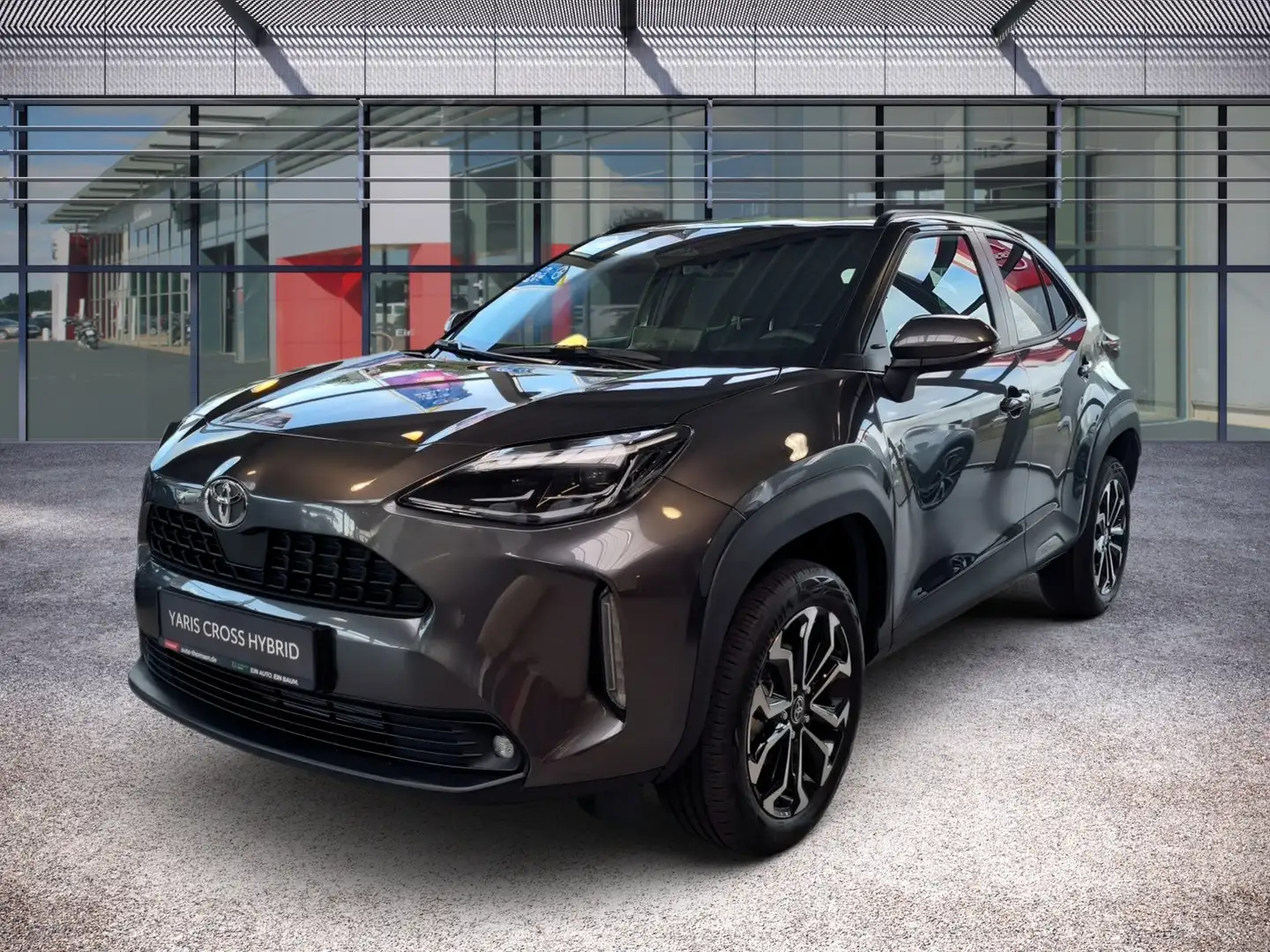 Toyota Yaris Cross 1.5 E FWD Teamplayer ACC AUT LED PDC Grijs - 2