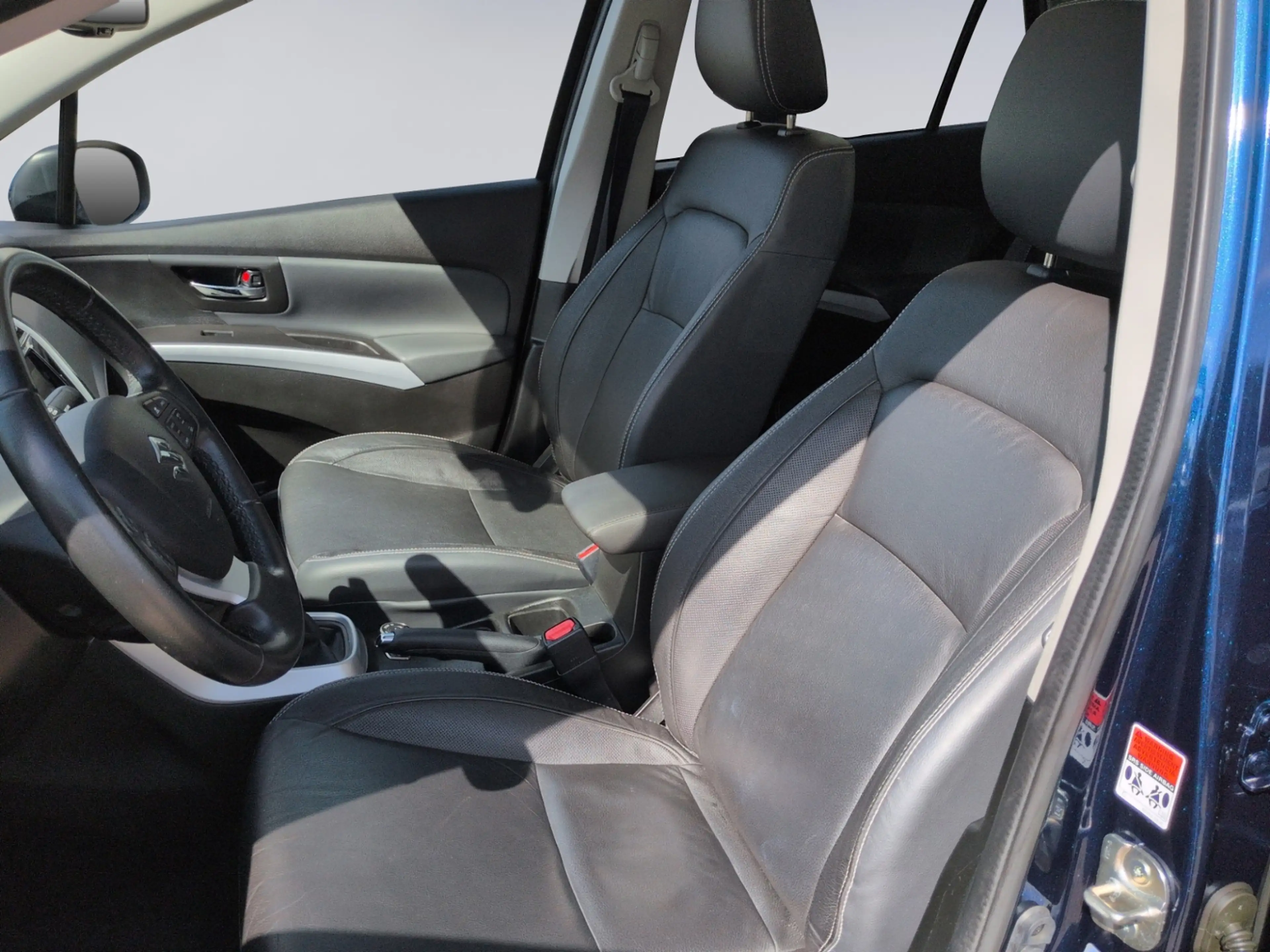 Suzuki SX4 S-Cross 1.4 DITC 4x4 Comfort+ KAMERA+PANO — photo 12