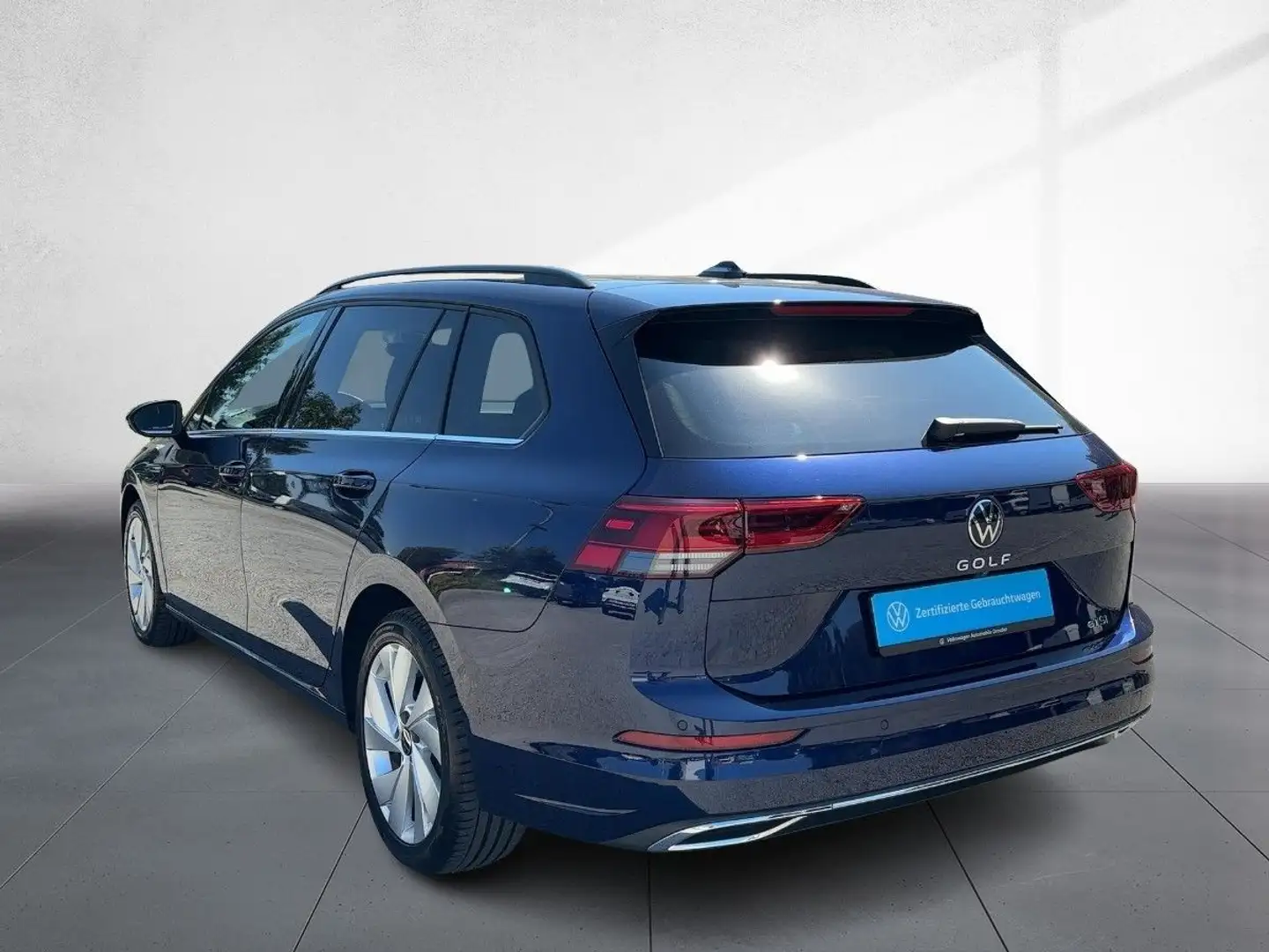 Volkswagen Golf Variant Golf VIII Variant Style 1.5 eTSI DSG LED AHK KAM Blau - 2
