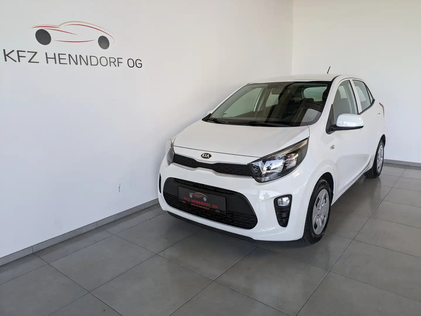 Kia Picanto 1,0 MPI ab € 170 / Monat Weiß - 1