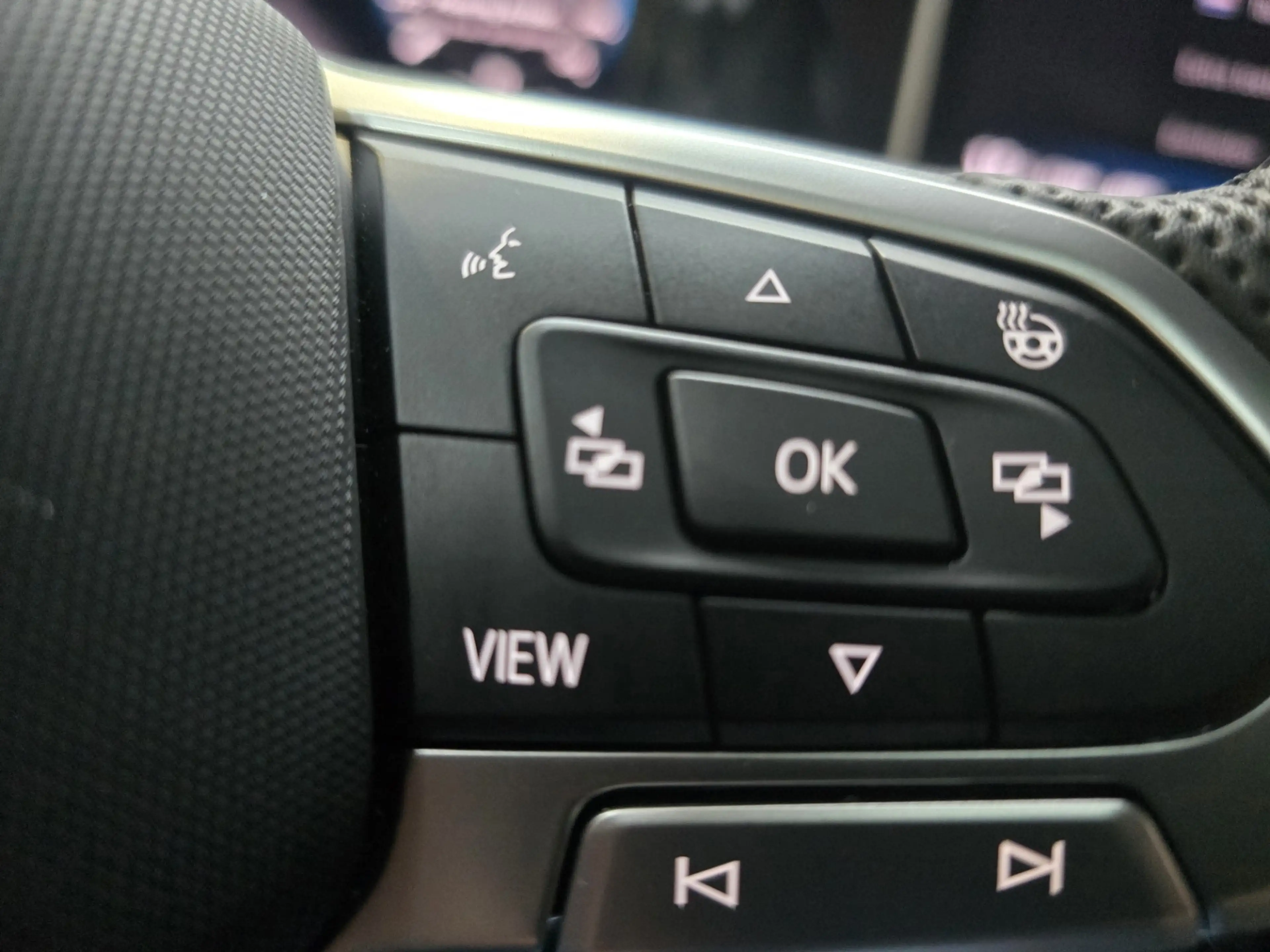 Volkswagen Golf GTE 1.5 eHybrid Leder "vienna"Led IQ Lights Pano Trekh — photo 11