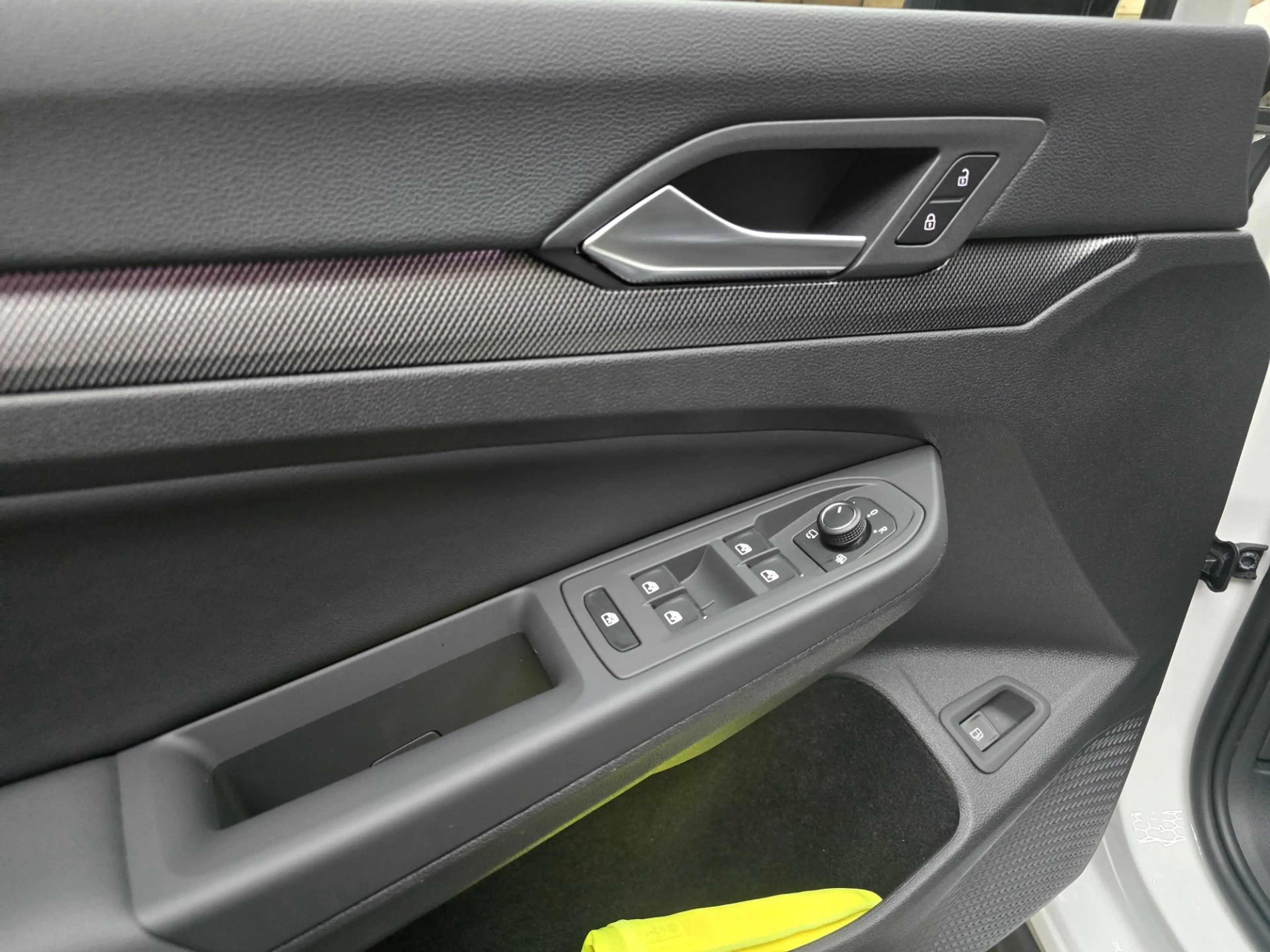 Volkswagen Golf GTE 1.5 eHybrid Leder "vienna"Led IQ Lights Pano Trekh — photo 4