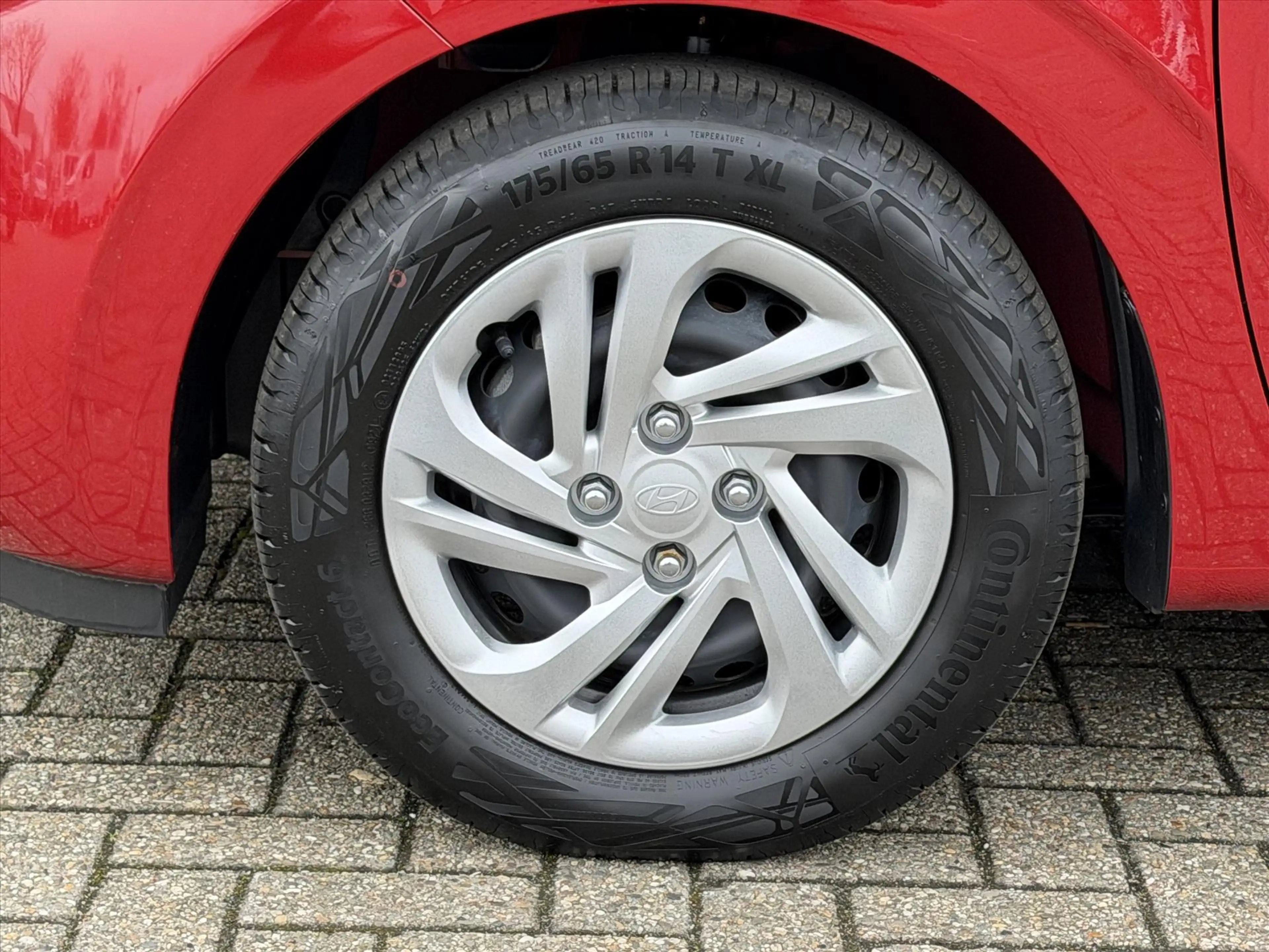 Hyundai i10 1.0i 63pk 5-zits Comfort Smart — photo 8