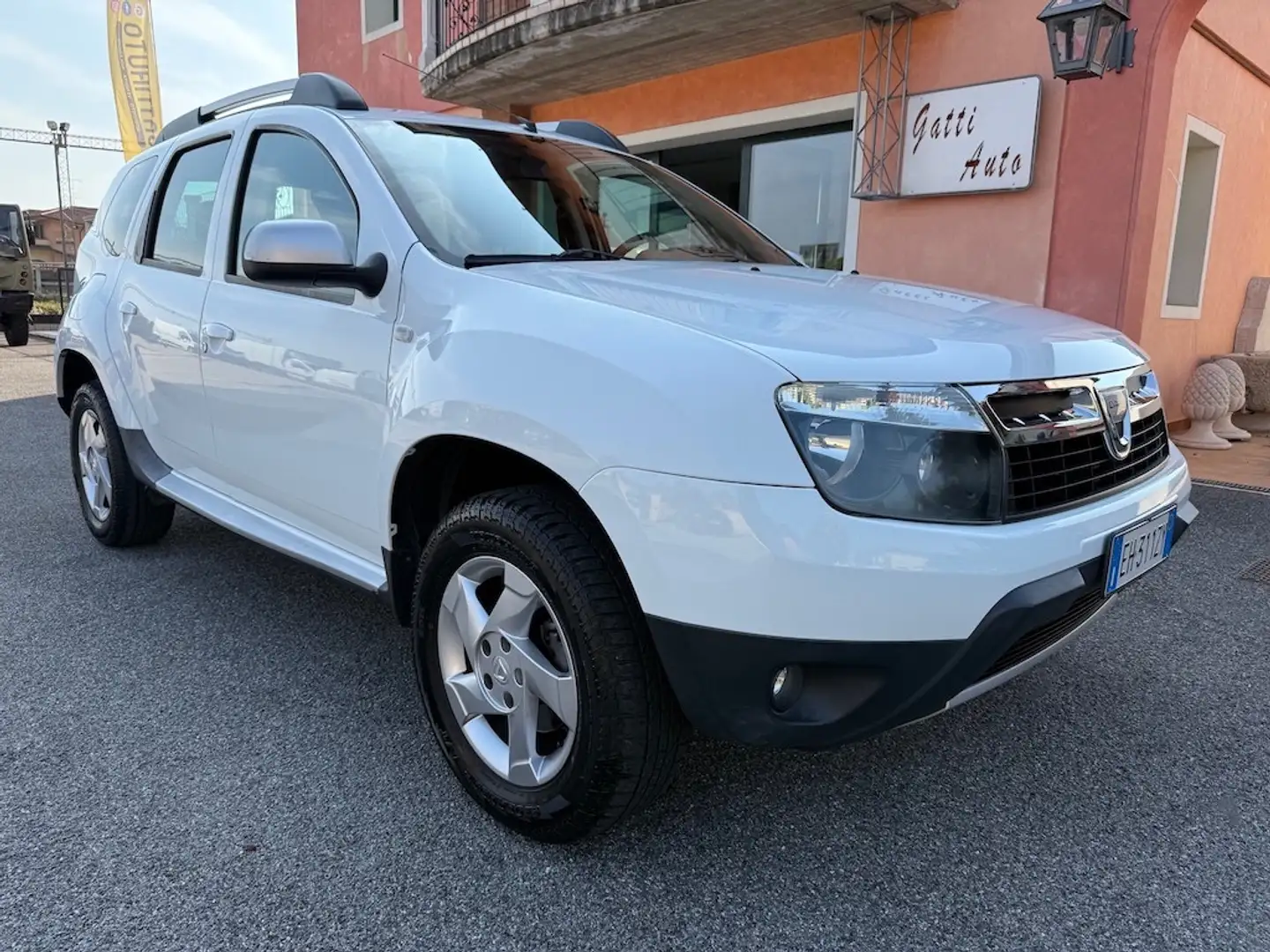 Dacia Duster 1.5 dCi 90CV 4x4 Lauréate Blanc - 1
