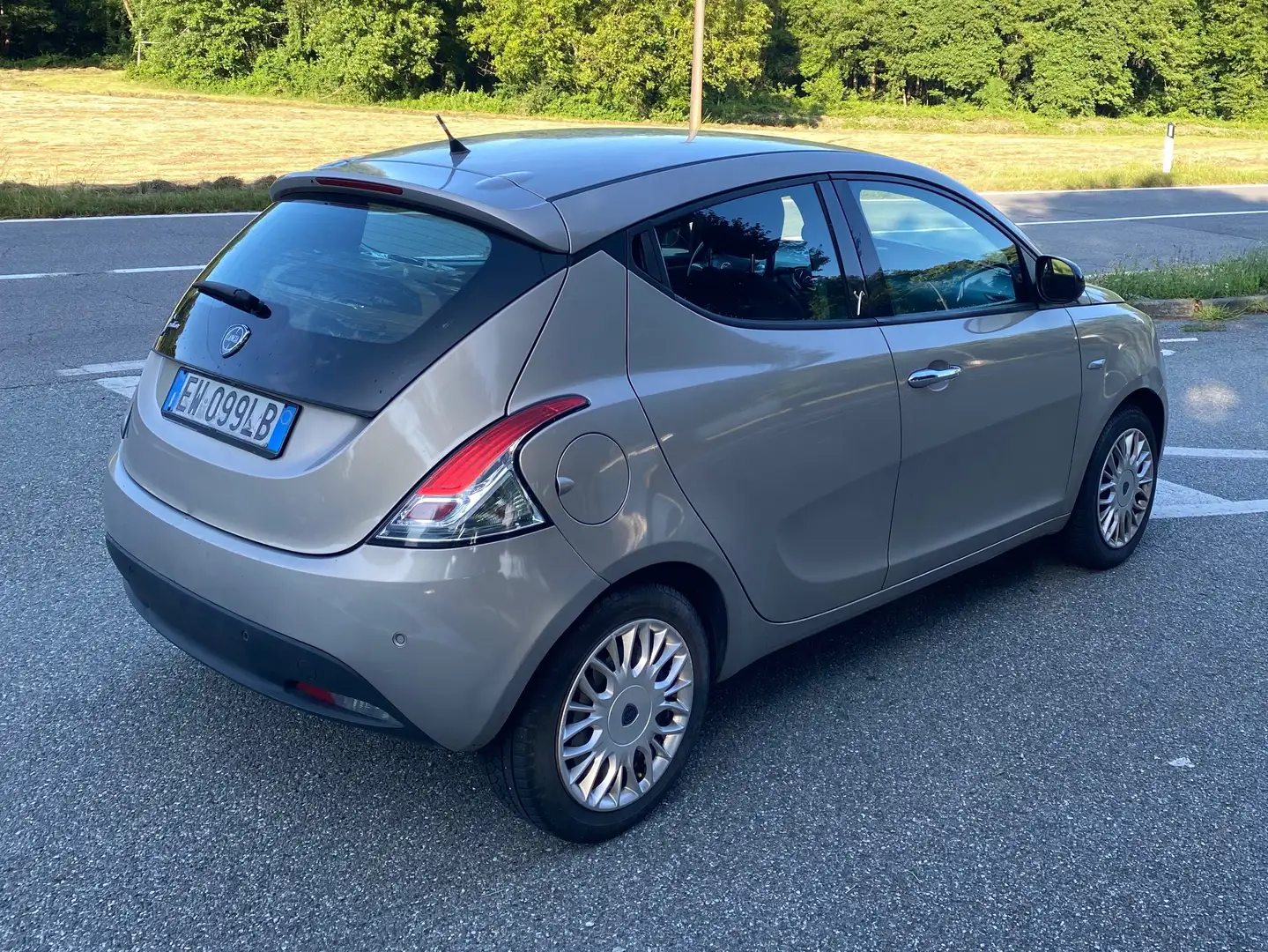 Lancia Ypsilon Ypsilon III 2011 1.2 8v Platinum 69cv E6 - 2
