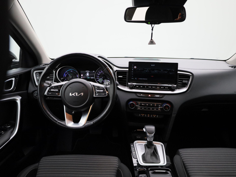 Kia XCeed 1.6 GDi PHEV DCT Business Line | CAMERA | NAVIGATI — photo 7