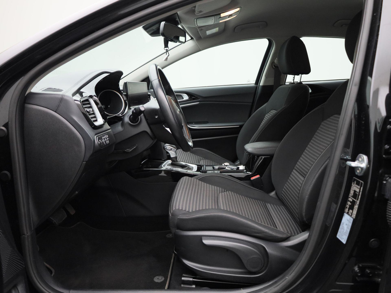 Kia XCeed 1.6 GDi PHEV DCT Business Line | CAMERA | NAVIGATI — photo 11