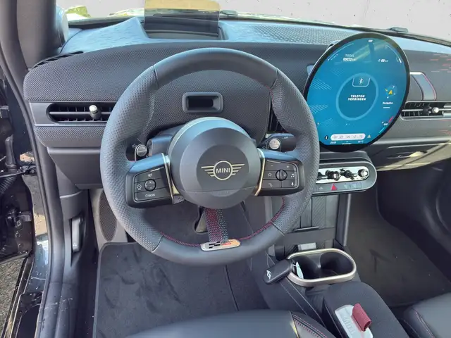 Mini Hatch view 15