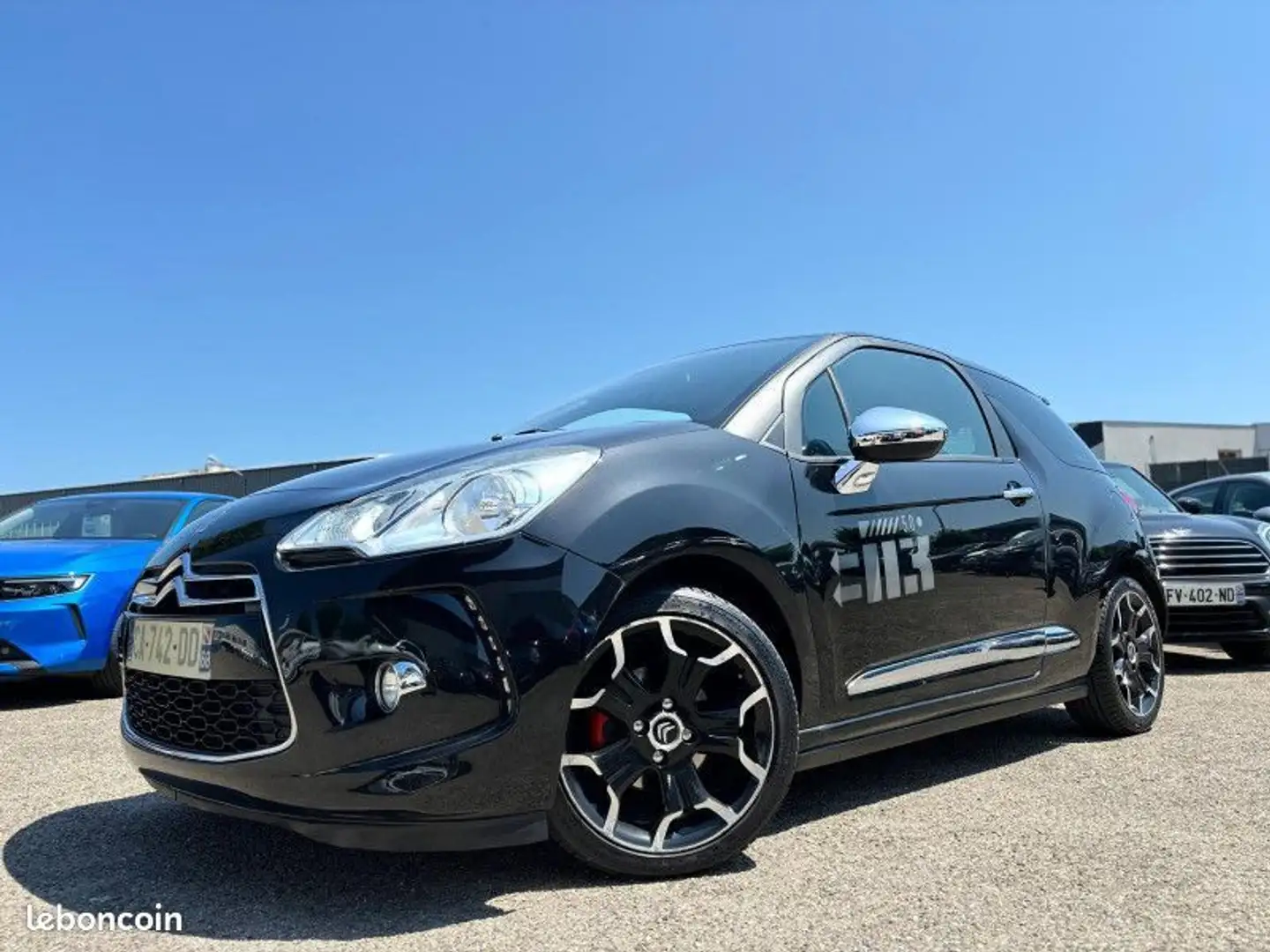 Citroen DS3 1.6 E-HDI110 AIRDREAM JUST MAT Noir - 1