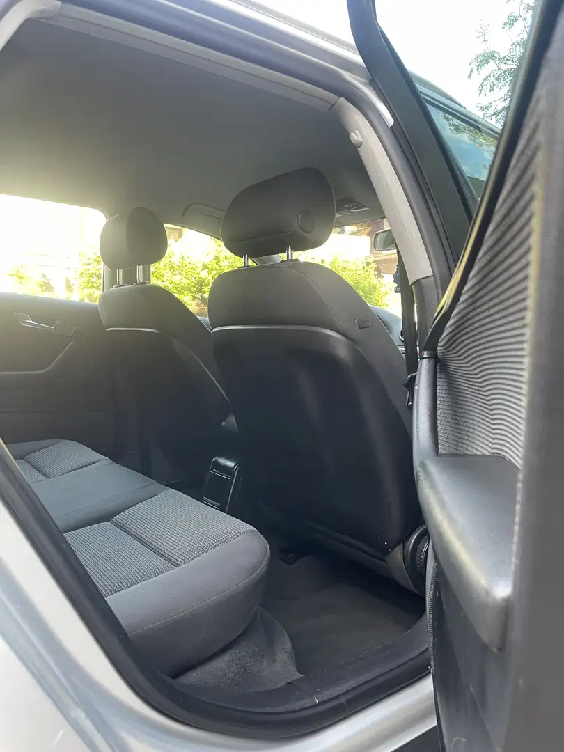 Audi A3 SB Ambiente 1,9 TDI Mit Neue Pickel Silber - 2