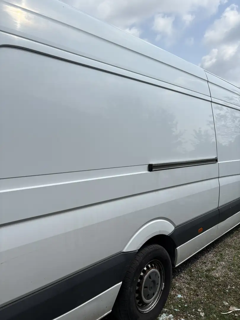Mercedes-Benz Sprinter - 1