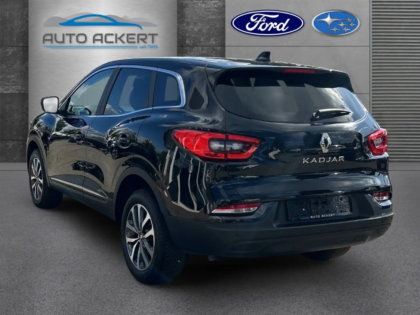 Renault Kadjar 1.3 TCe 140 Business Aut. Navi DAB Tempom Schwarz - 2