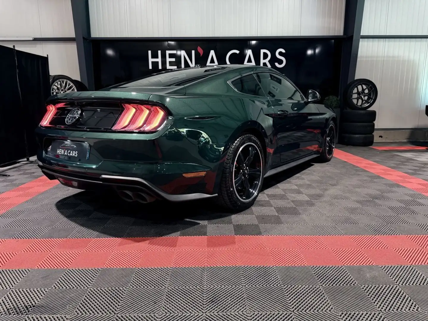Ford Mustang (6) Fastback V8 BVM6 BULLIT - 2