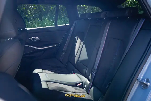 BMW 3 Series view 20