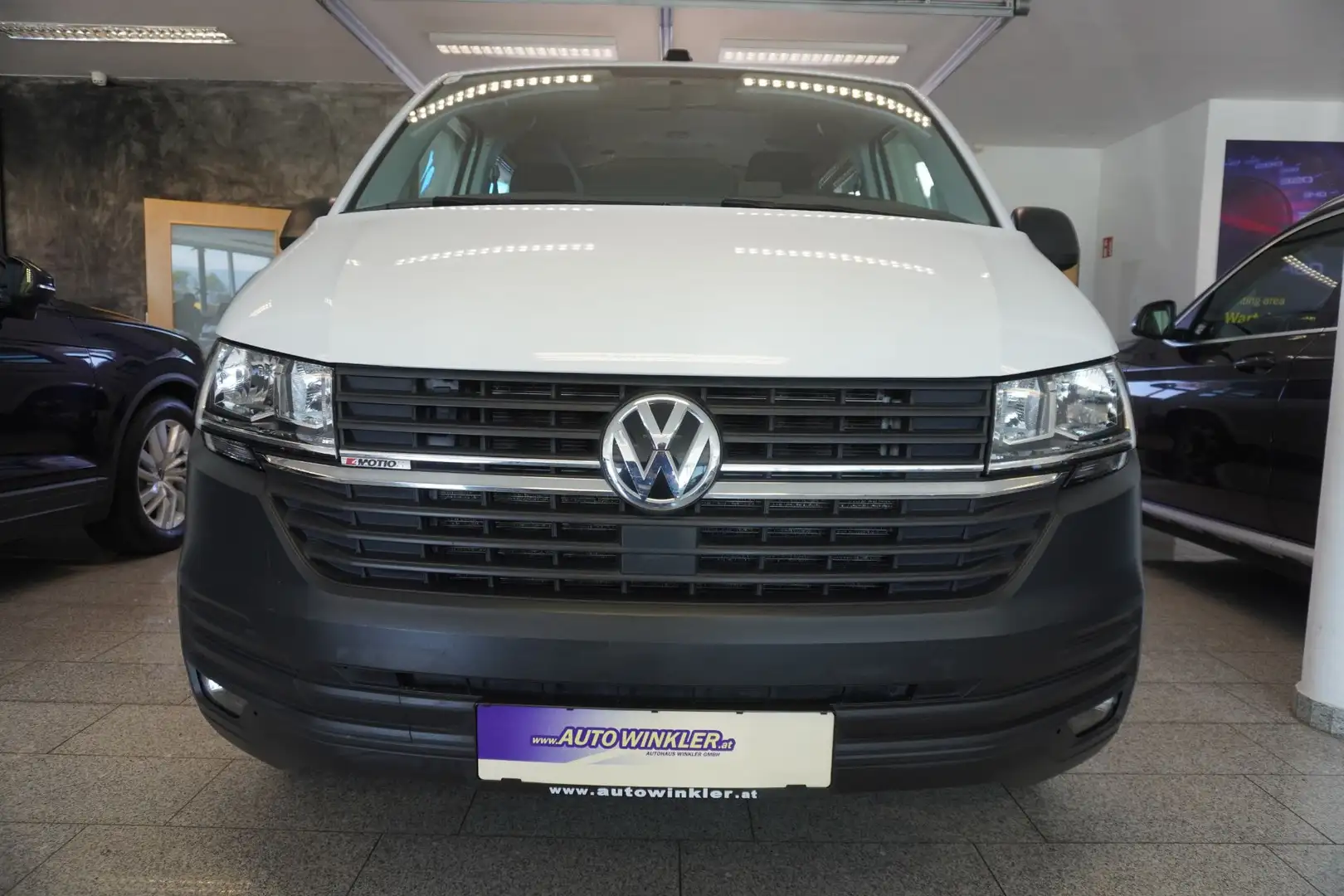 Volkswagen T6.1 Kombi T6.1 2.0 TDI 4Motion Kombi L2H1 AHV/PDC/2xKlima Weiß - 2