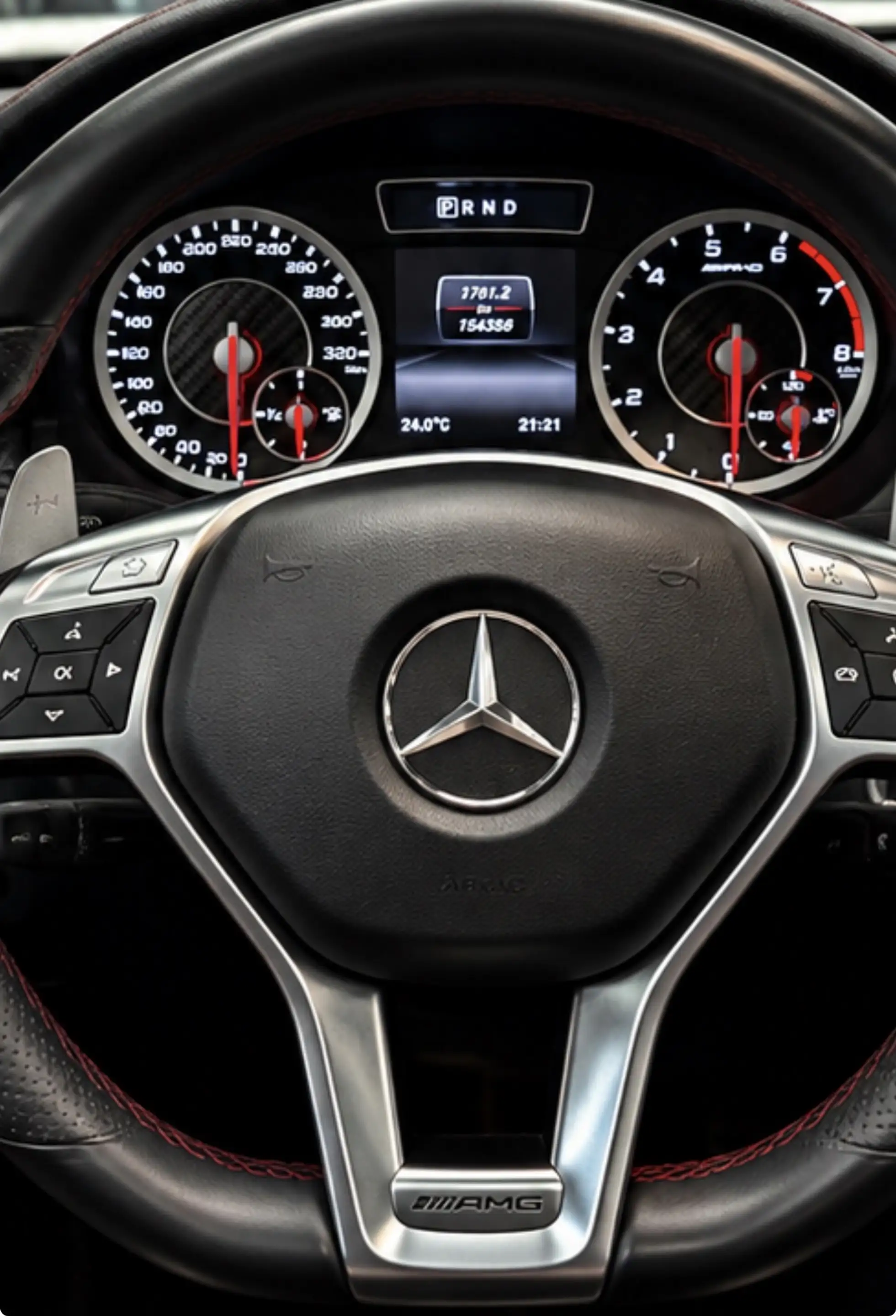 Mercedes-Benz A 45 AMG 4MATIC — photo 9