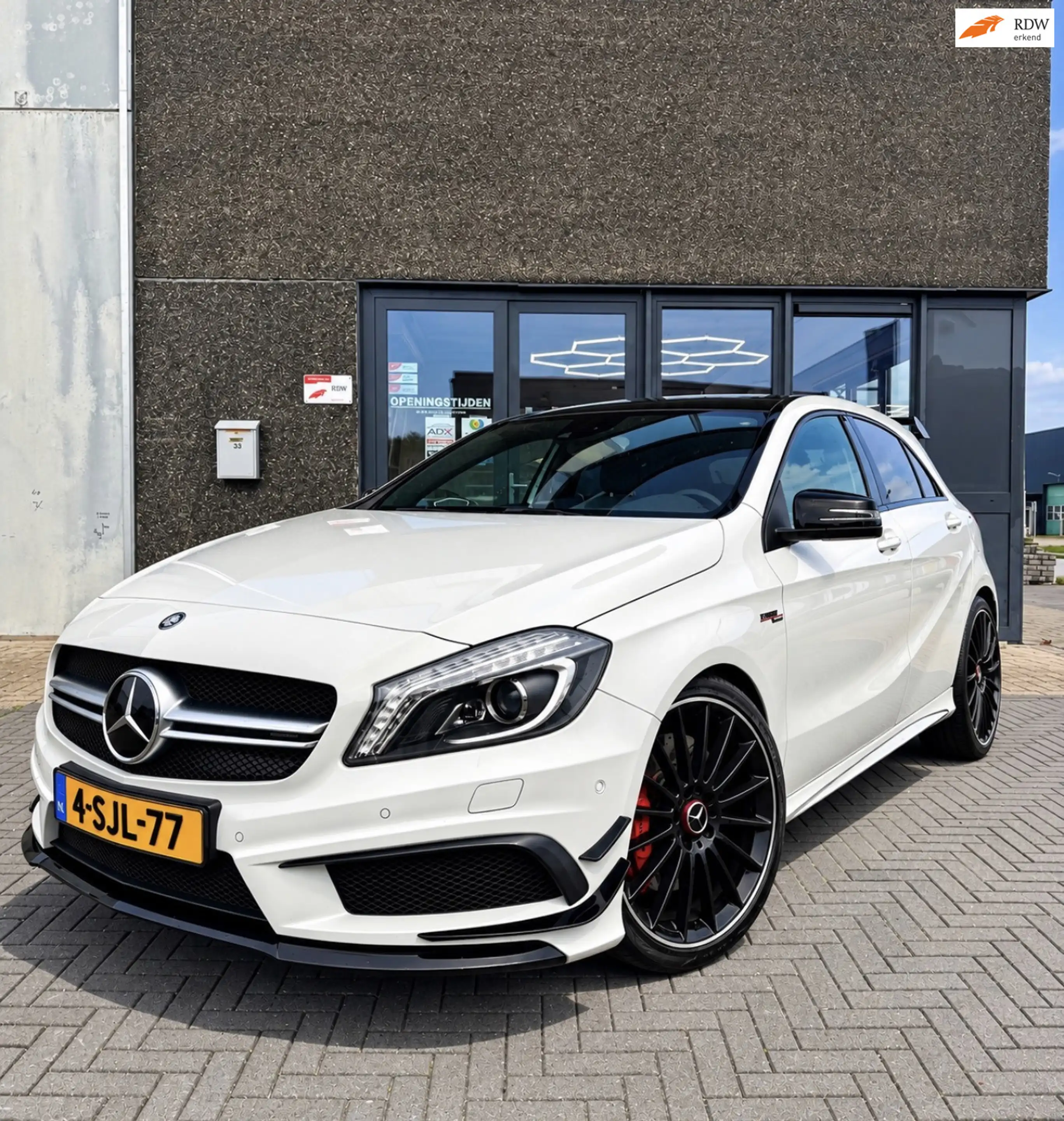 Mercedes-Benz A 45 AMG 4MATIC