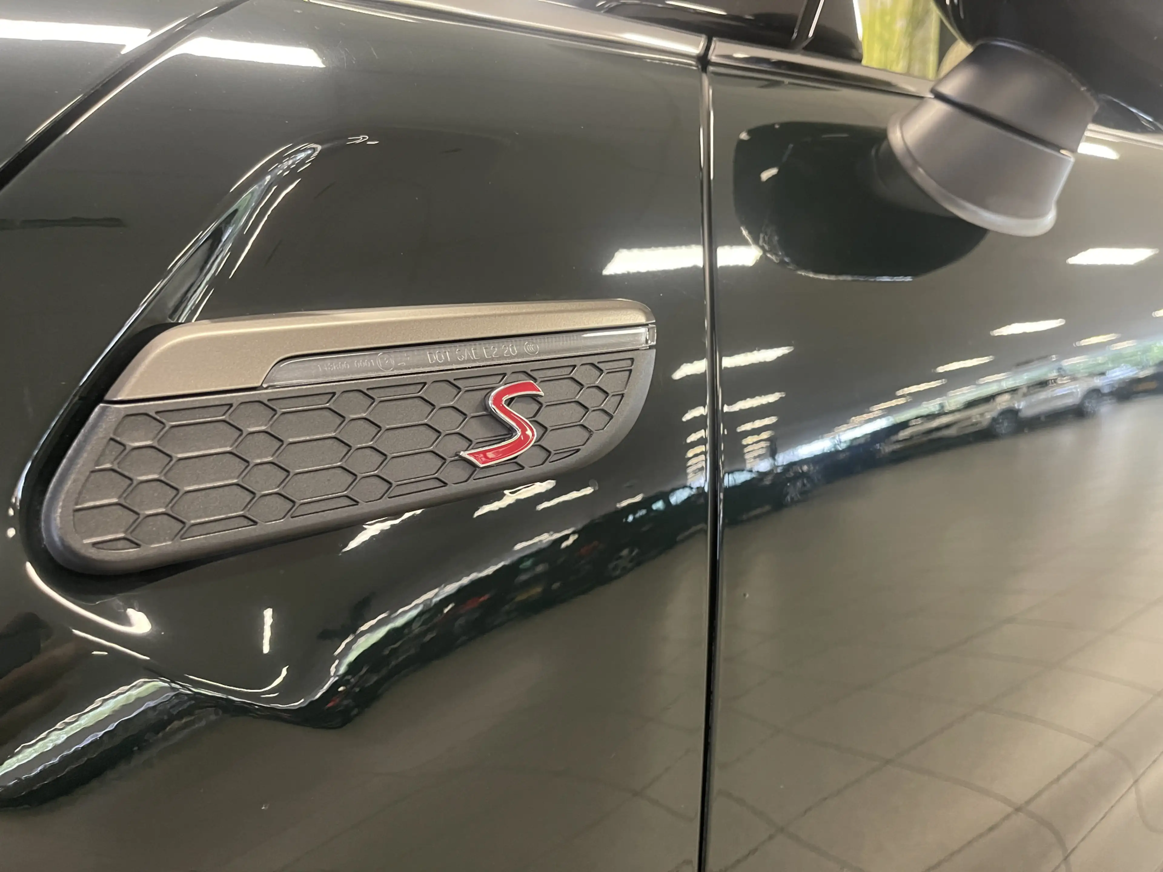MINI Cooper S Cabrio 2.0 Rockingham GT Resolute Edition | Apple Carplay — photo 26