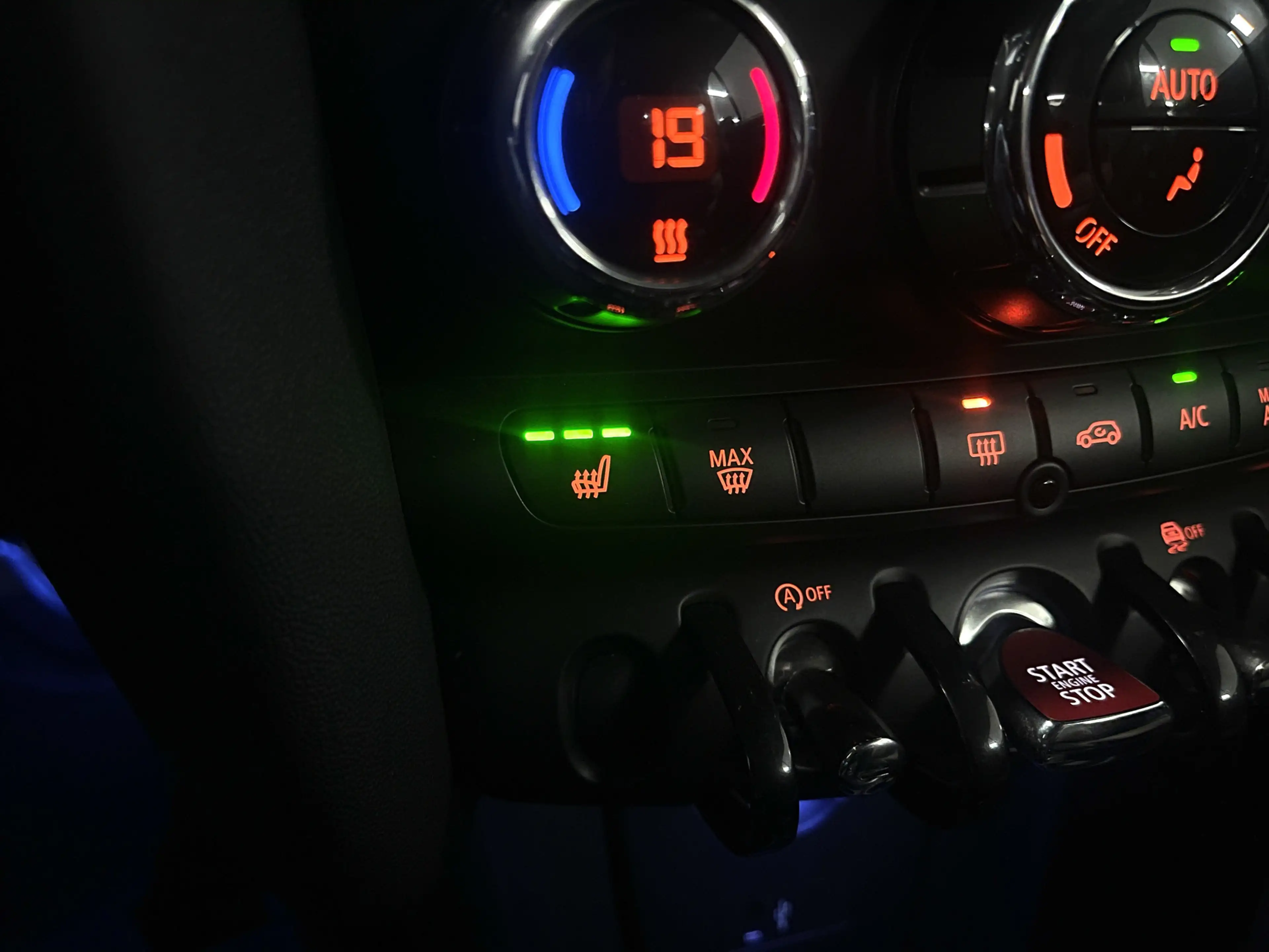 MINI Cooper S Cabrio 2.0 Rockingham GT Resolute Edition | Apple Carplay — photo 20