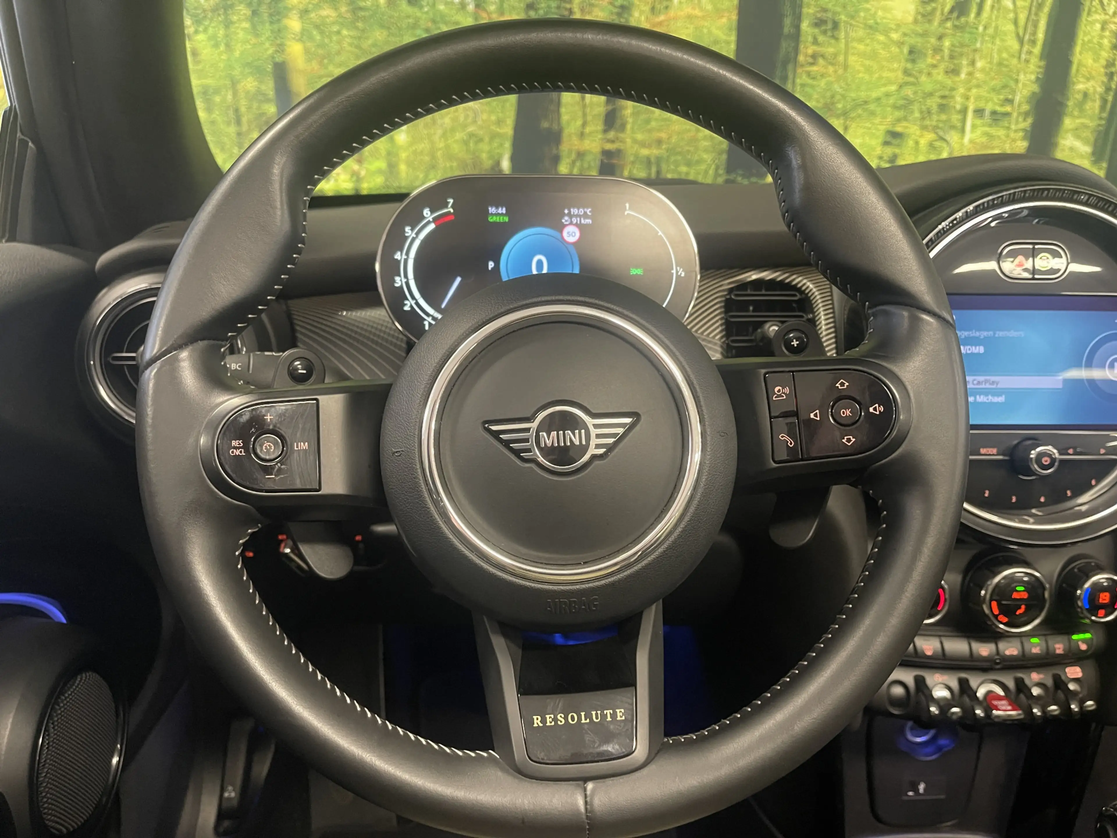 MINI Cooper S Cabrio 2.0 Rockingham GT Resolute Edition | Apple Carplay — photo 12
