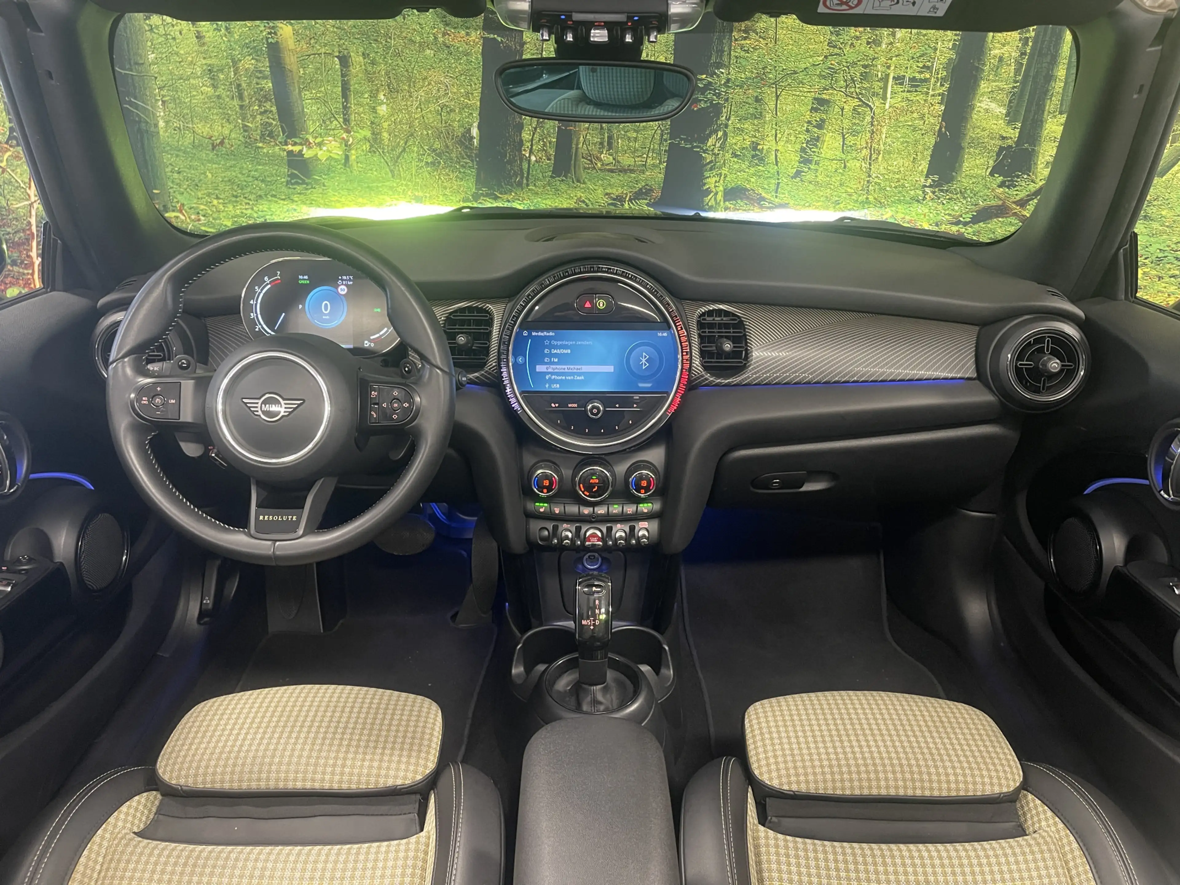 MINI Cooper S Cabrio 2.0 Rockingham GT Resolute Edition | Apple Carplay — photo 11