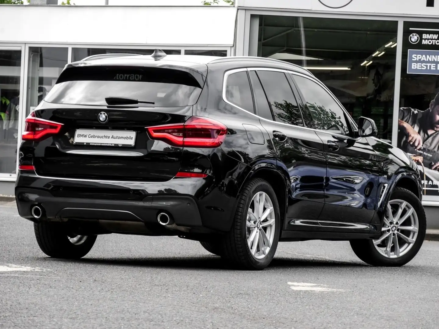 BMW X3 xDrive20d M SPORT+HuD+DA+PA+HiFi+NAVI Černá - 2