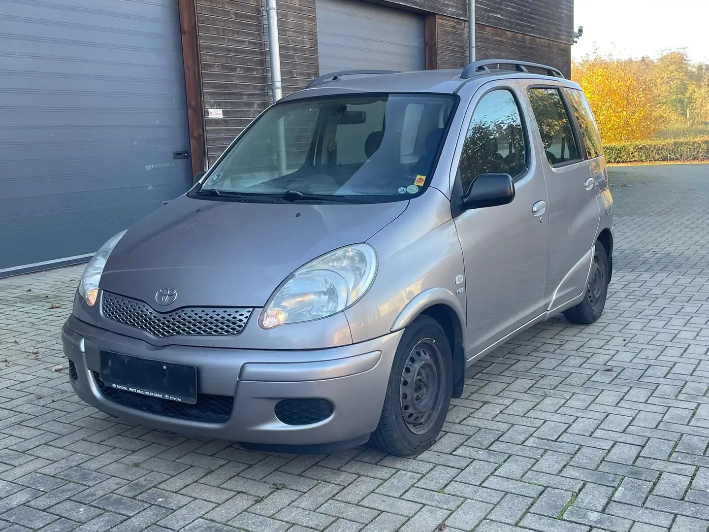 Toyota Yaris Verso 1.3 - 2