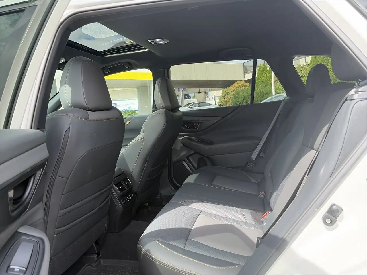 Subaru OUTBACK fotografie Subaru OUTBACK