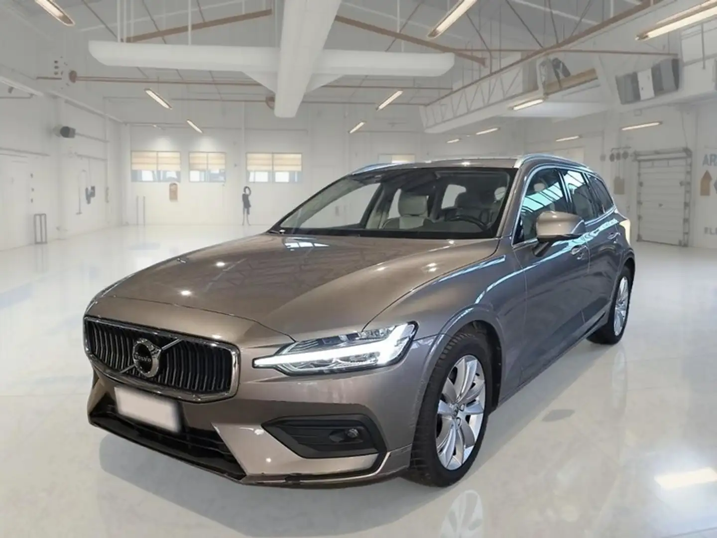 Volvo V60 B4 autom. Momentum Business Pro WAGON - 1