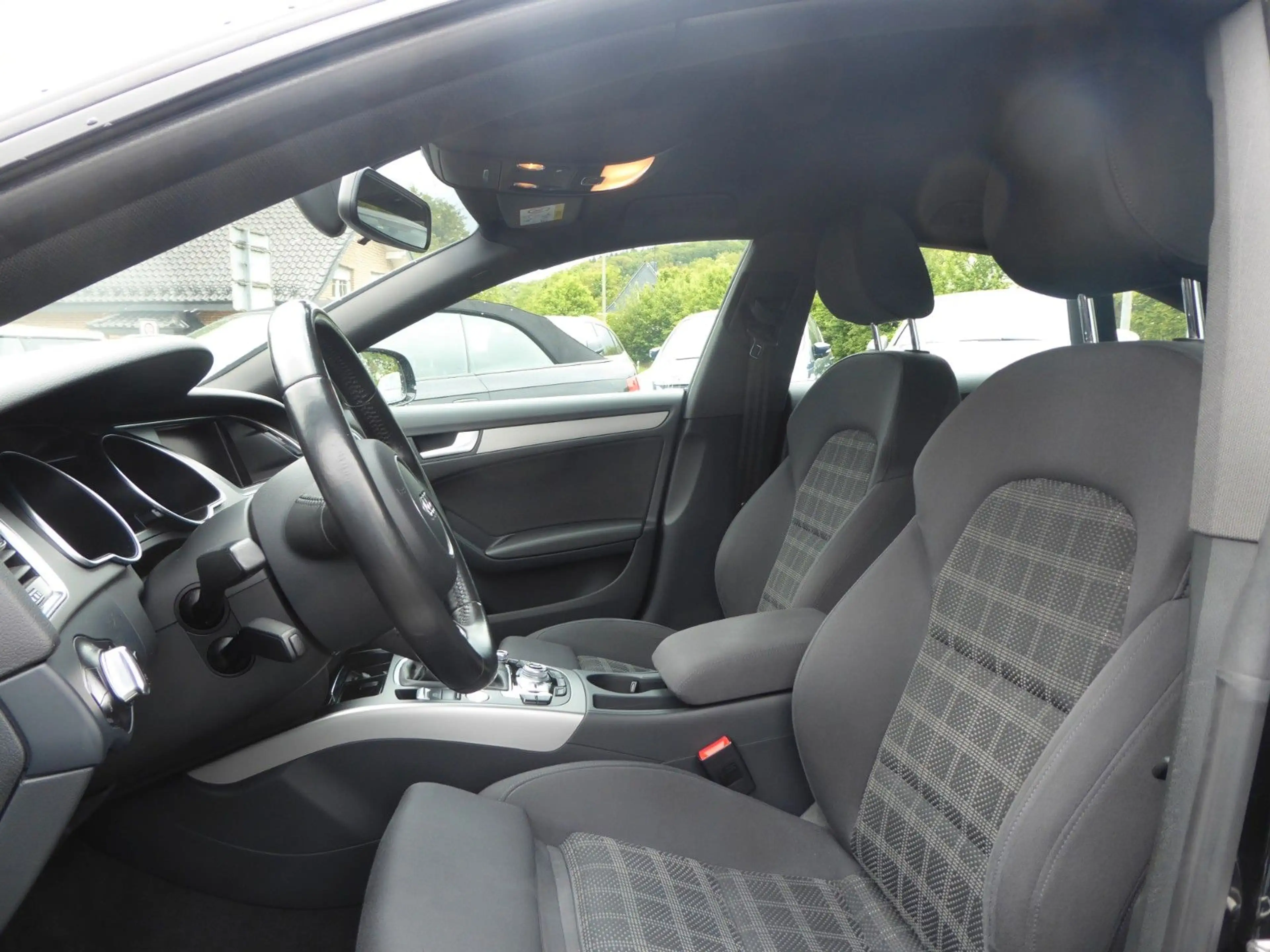 Audi A5 Sportback 2.0 TDI — photo 12