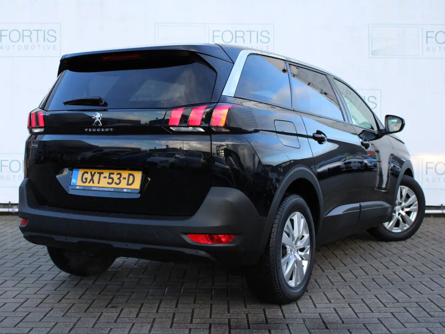 Peugeot 5008 1.2 PureTech Crossway 7-PERSOONS | CARPLAY | CRUIS Noir - 2