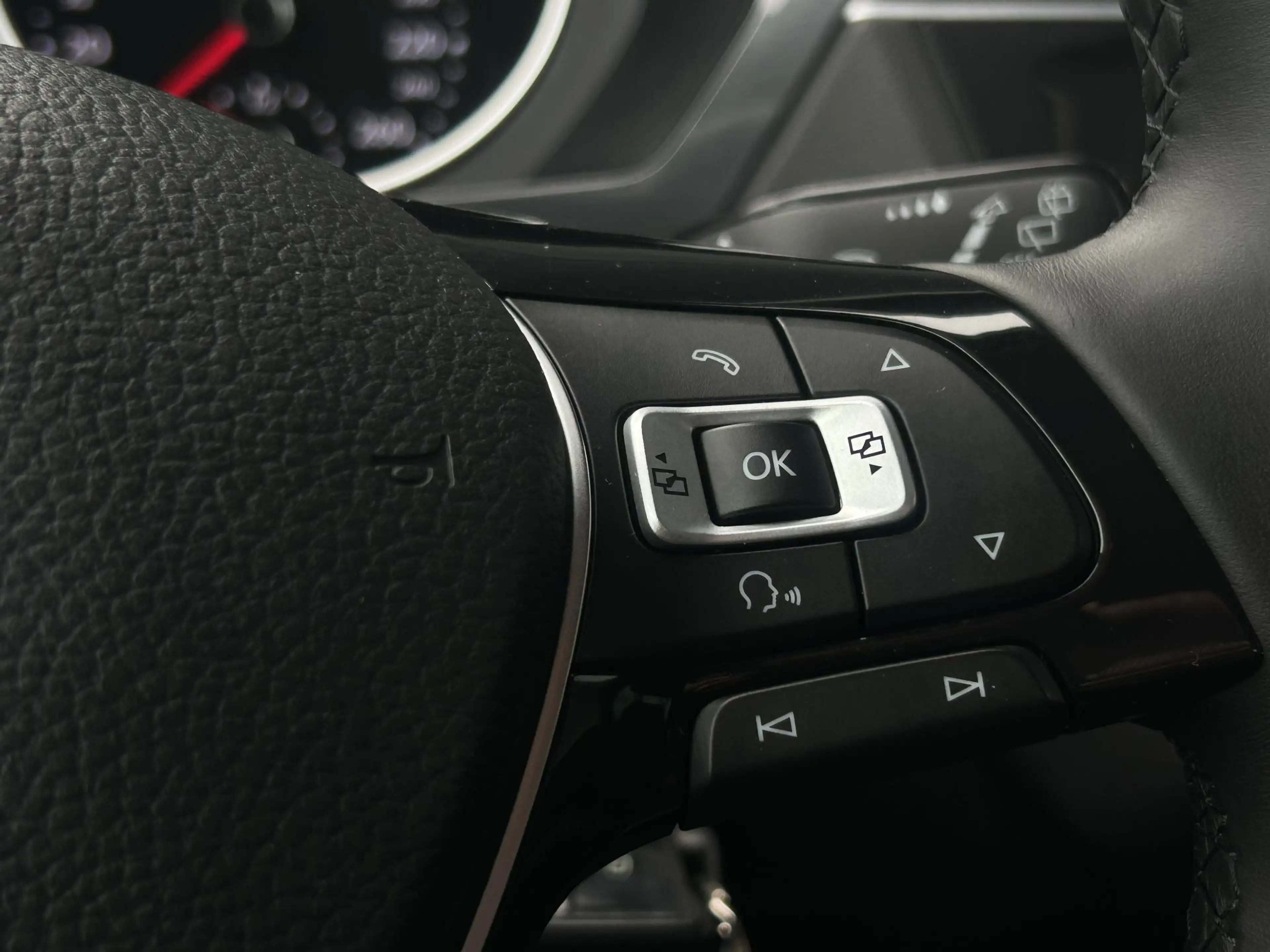 Volkswagen Tiguan 1.4 TSI Comfortline Business | Trekhaak | Adaptiev — photo 19