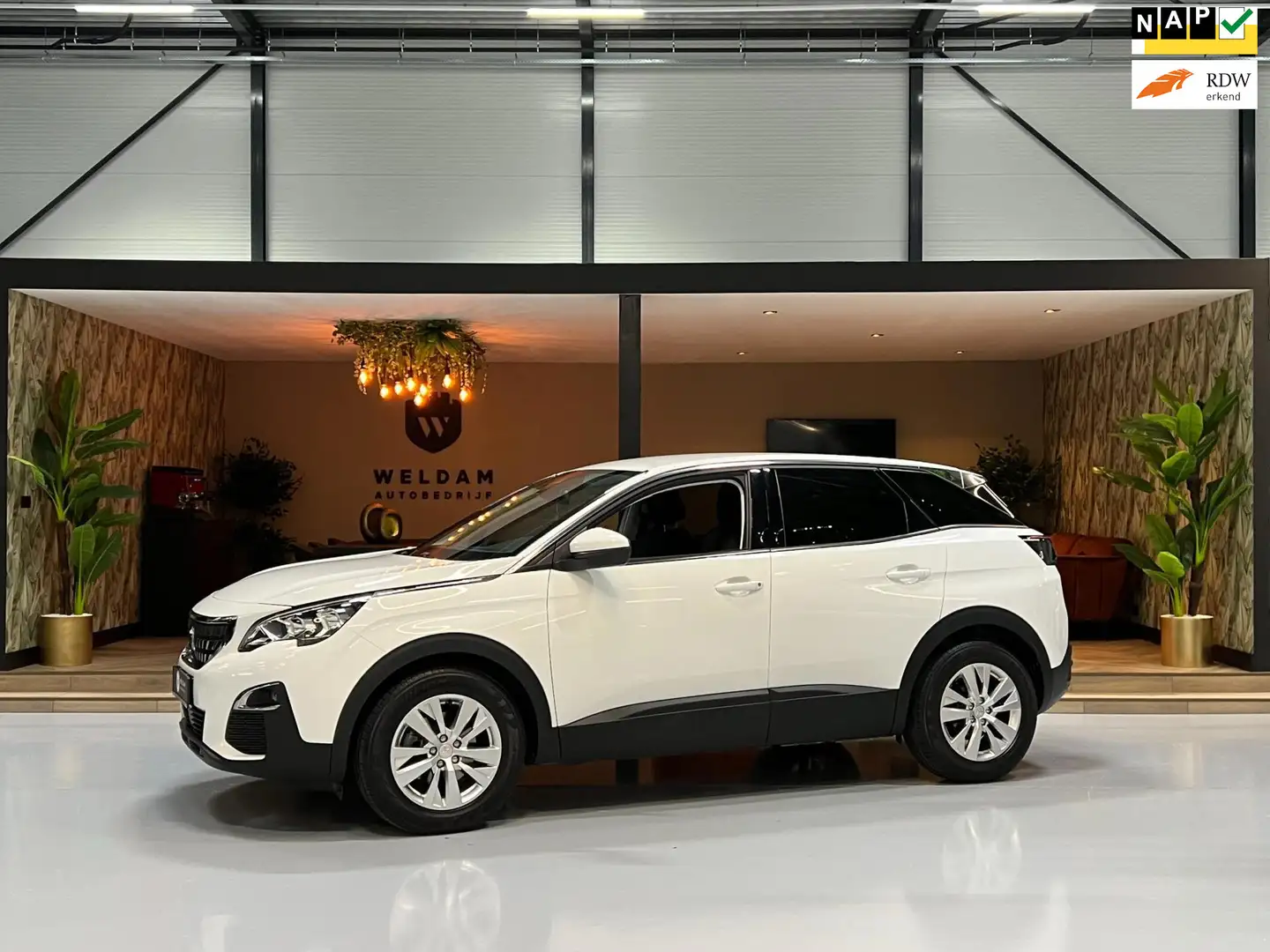 Peugeot 3008 1.2 PureTech Active Garantie Dealerondh Nieuwe Dis Wit - 1