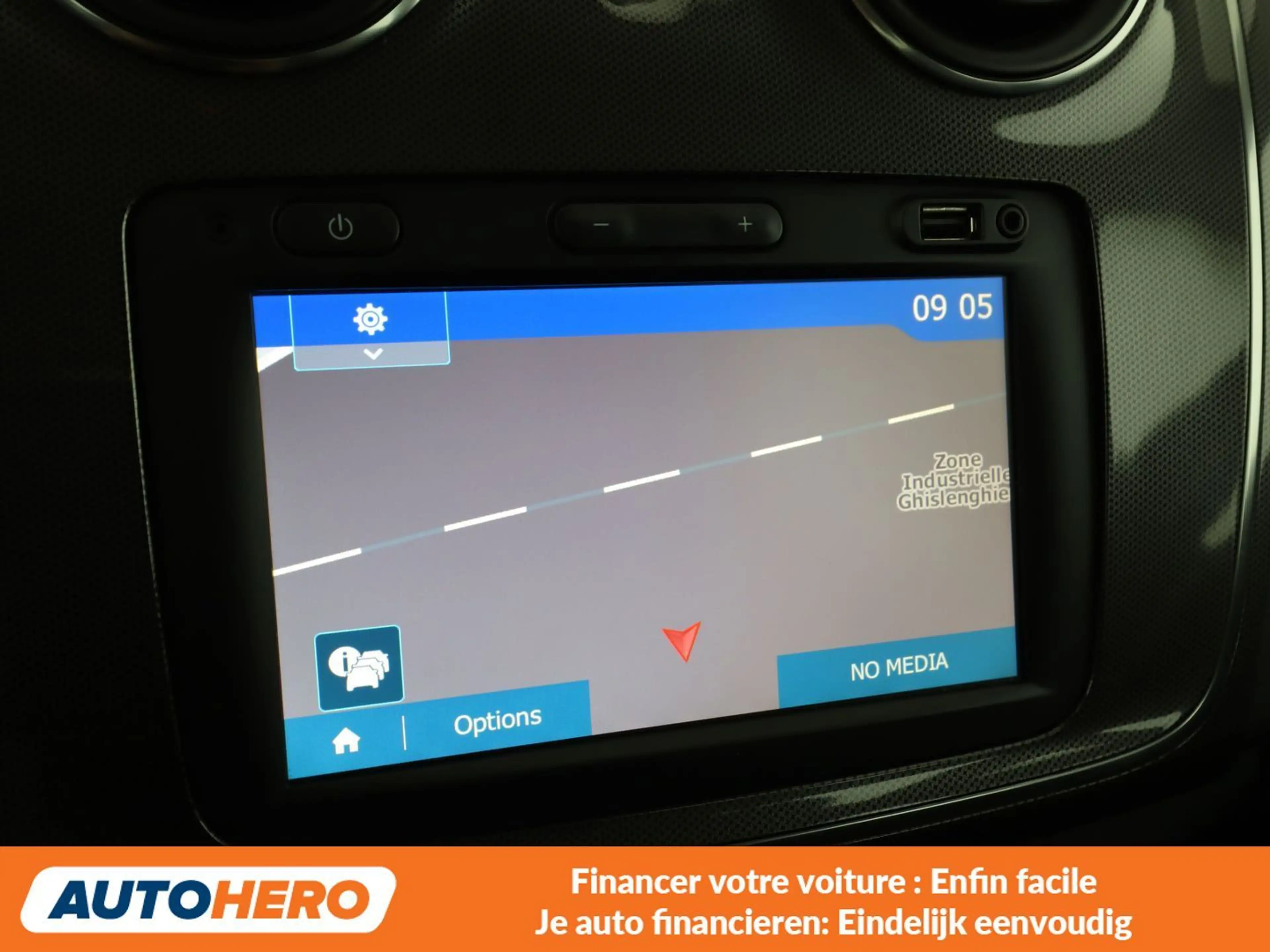Dacia Logan 0.9 TCe Stepway — photo 7