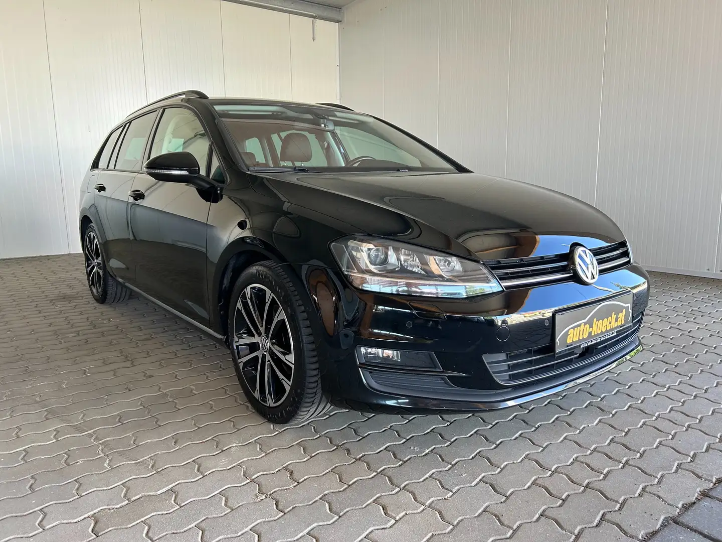 Volkswagen Golf Variant Comfortline BMT 4Motion Privatverkauf Schwarz - 1