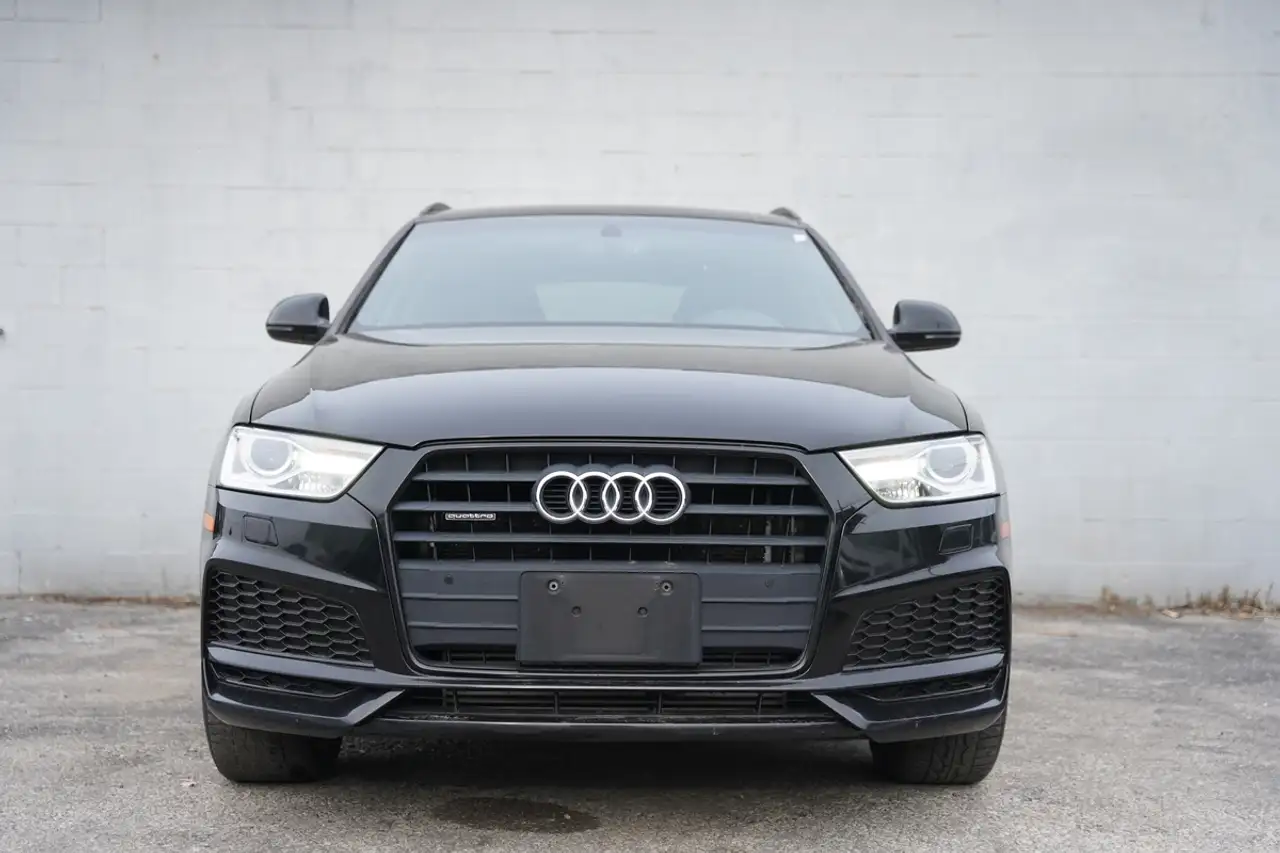 Audi Q3 снимка Audi Q3