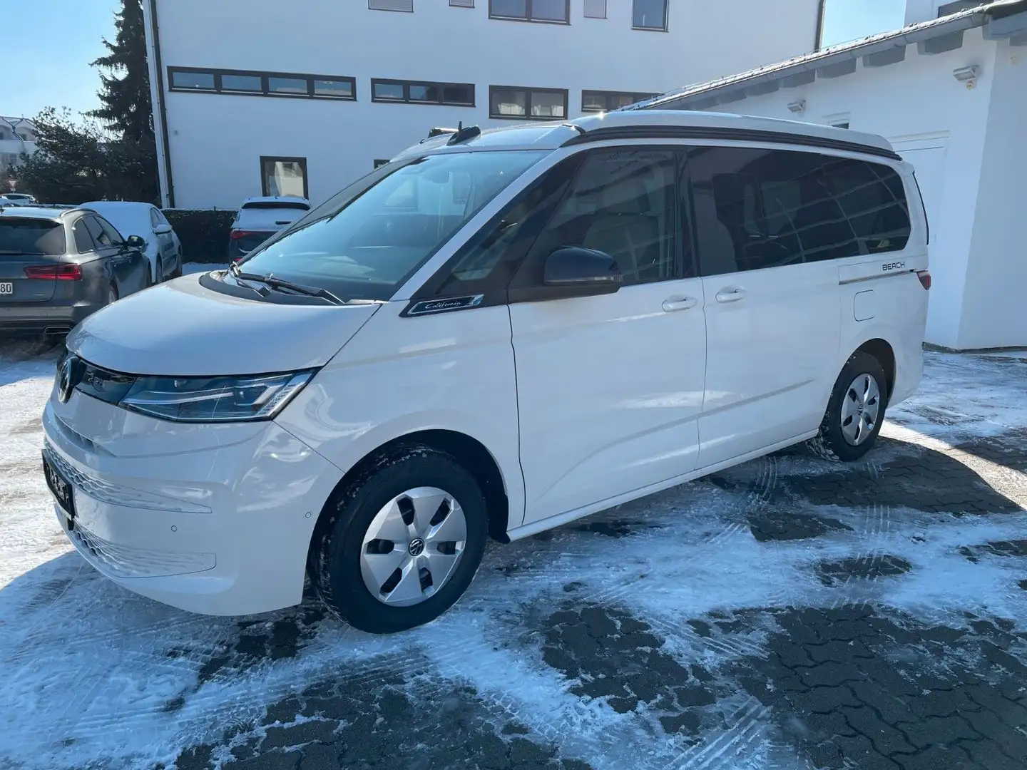 Volkswagen T7 California /Multivan 6 Sitzer PKW AHK Grijs - 2